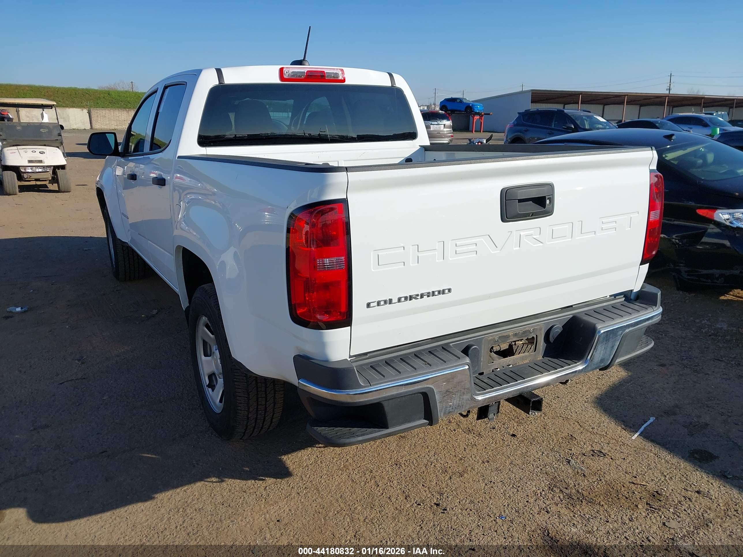 CHEVROLET COLORADO image 3