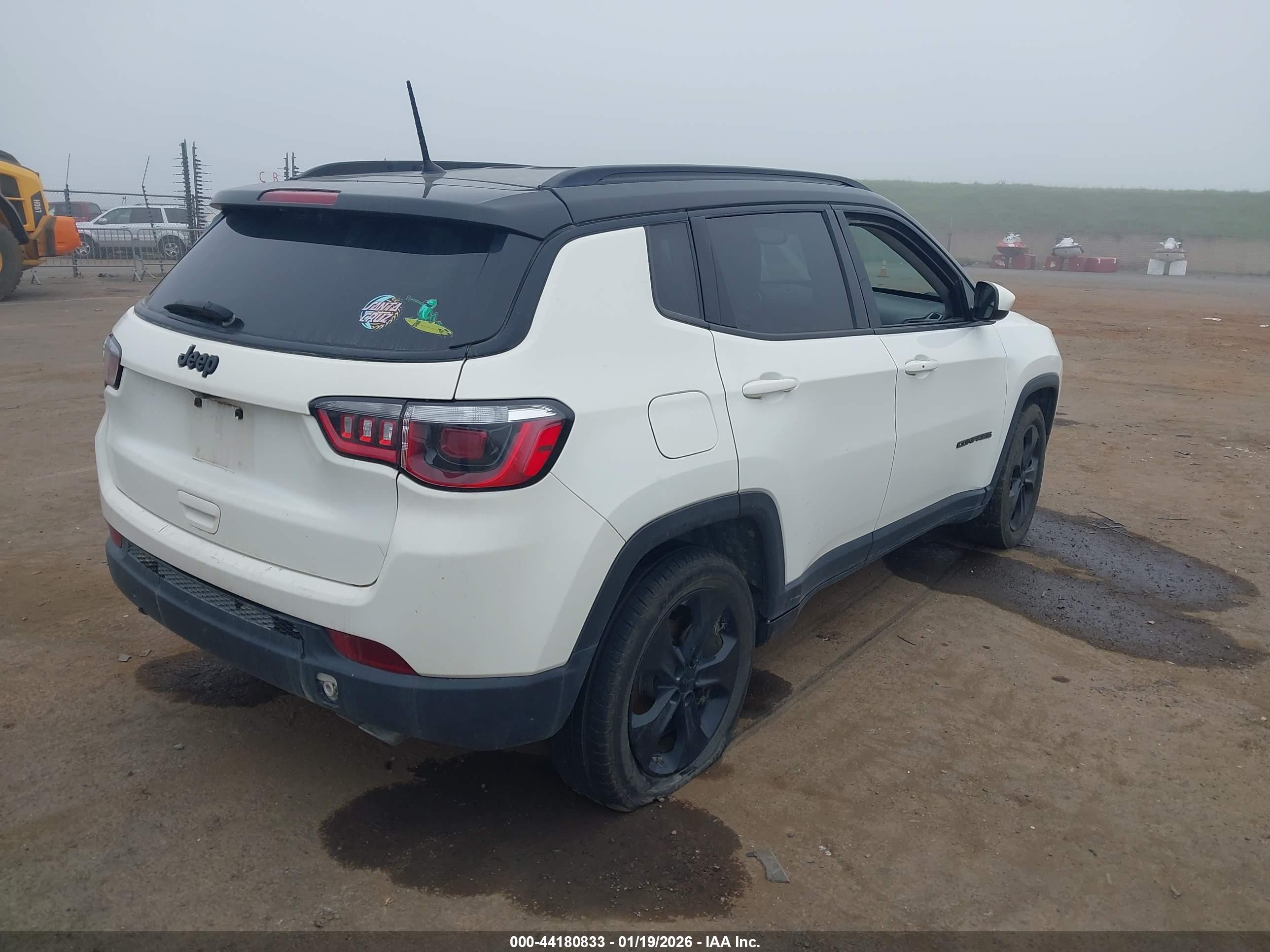 JEEP COMPASS image 4