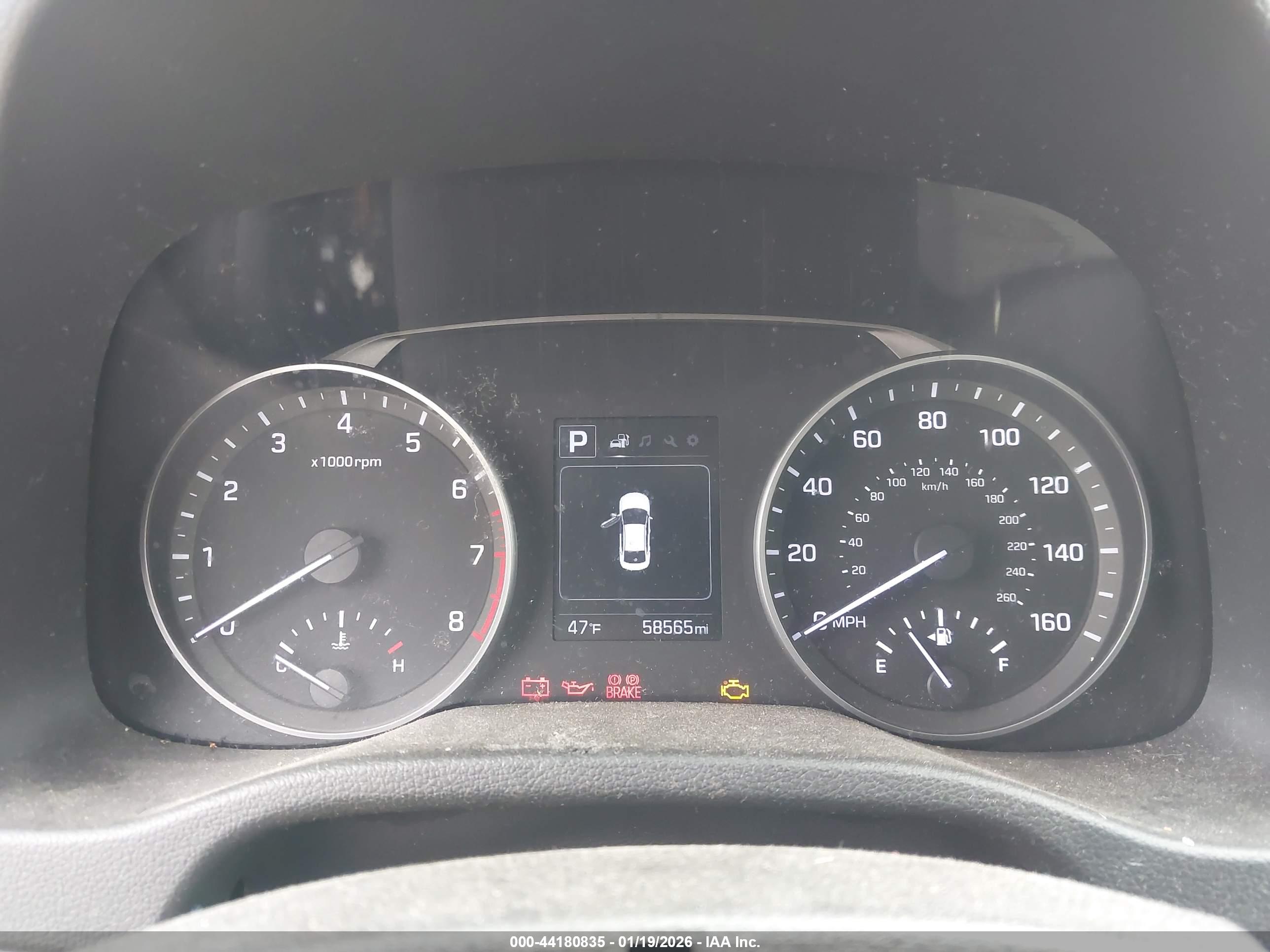HYUNDAI ELANTRA image 7