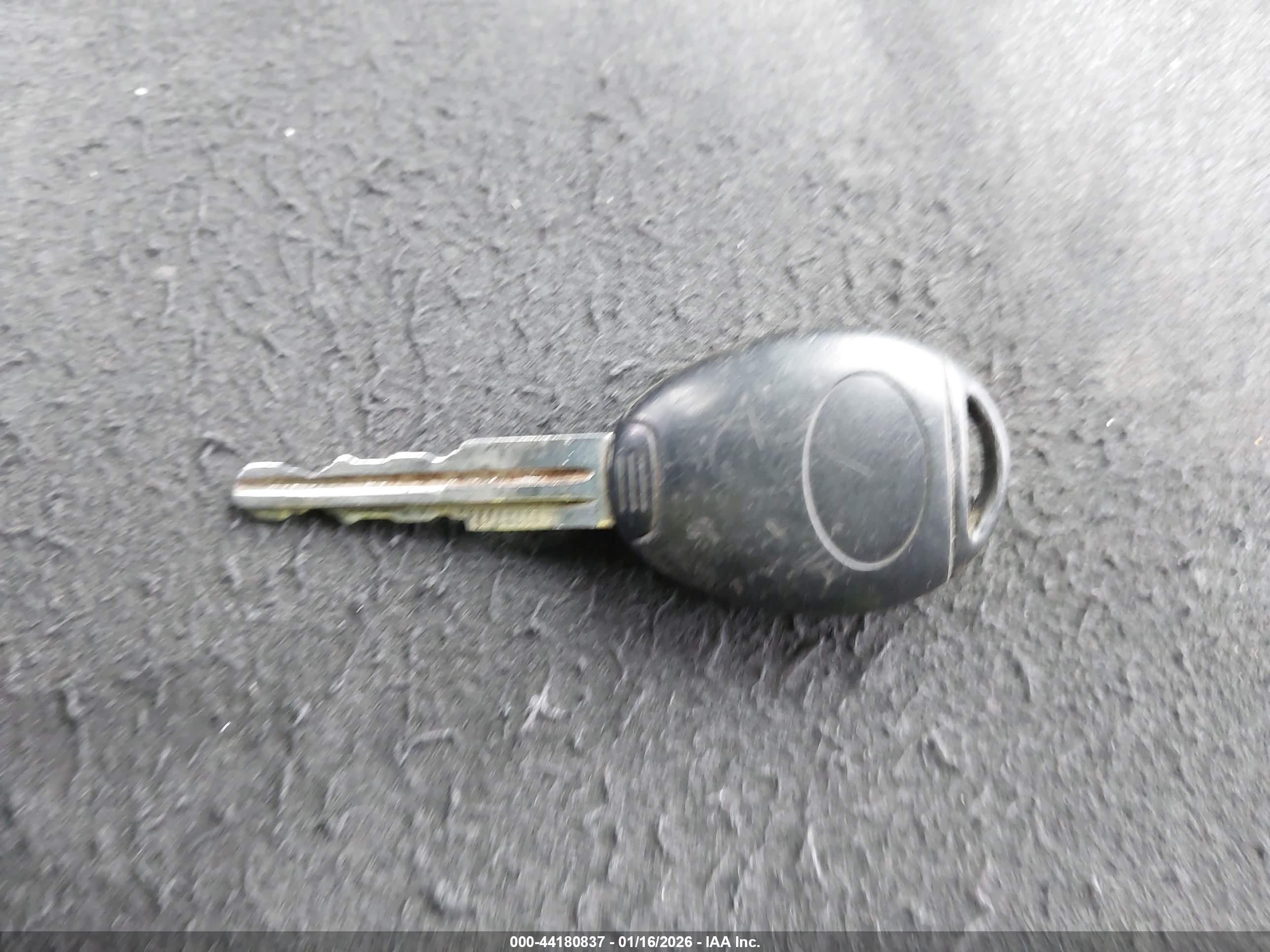 LAND ROVER image 11