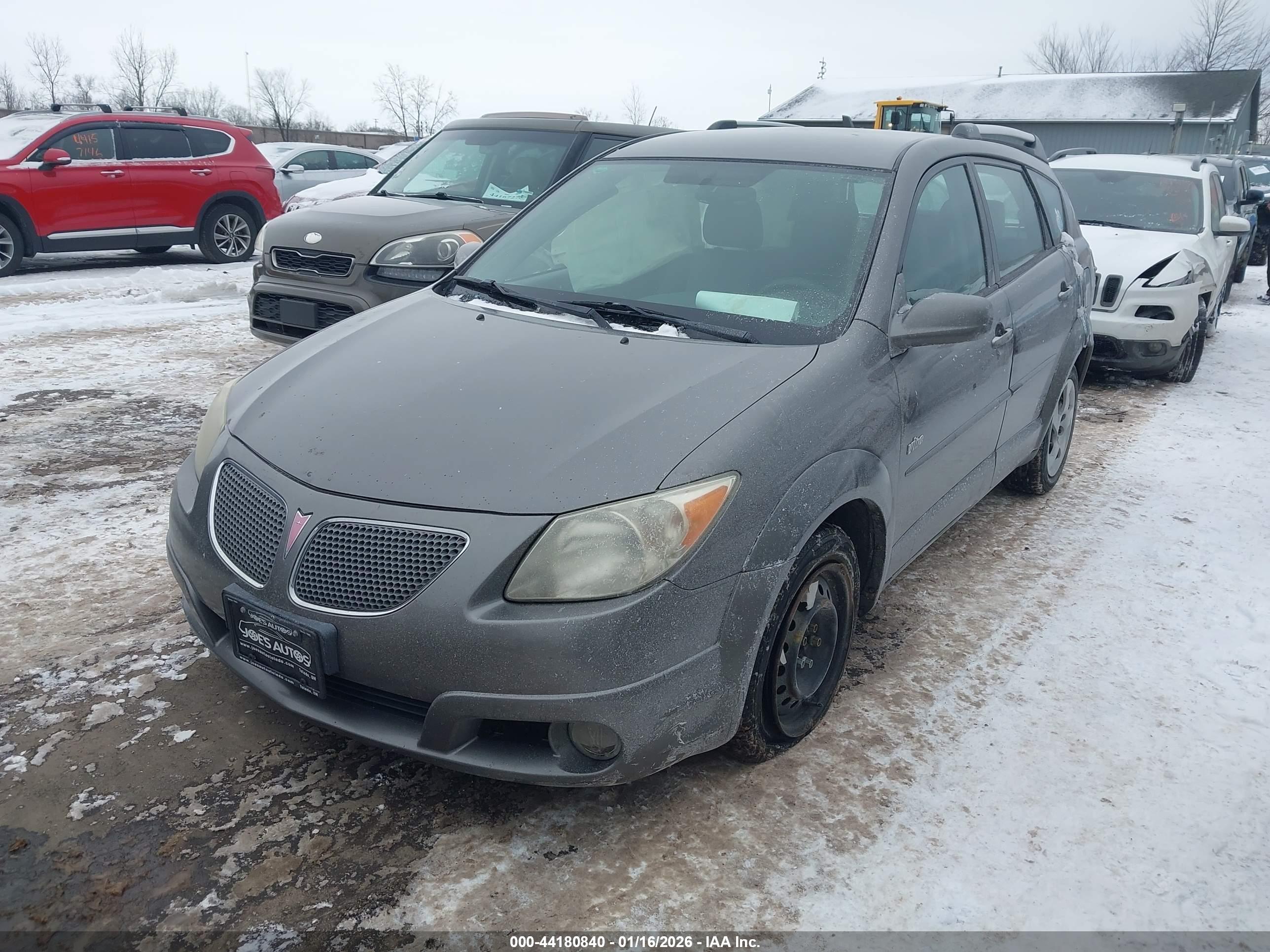 PONTIAC VIBE image 2