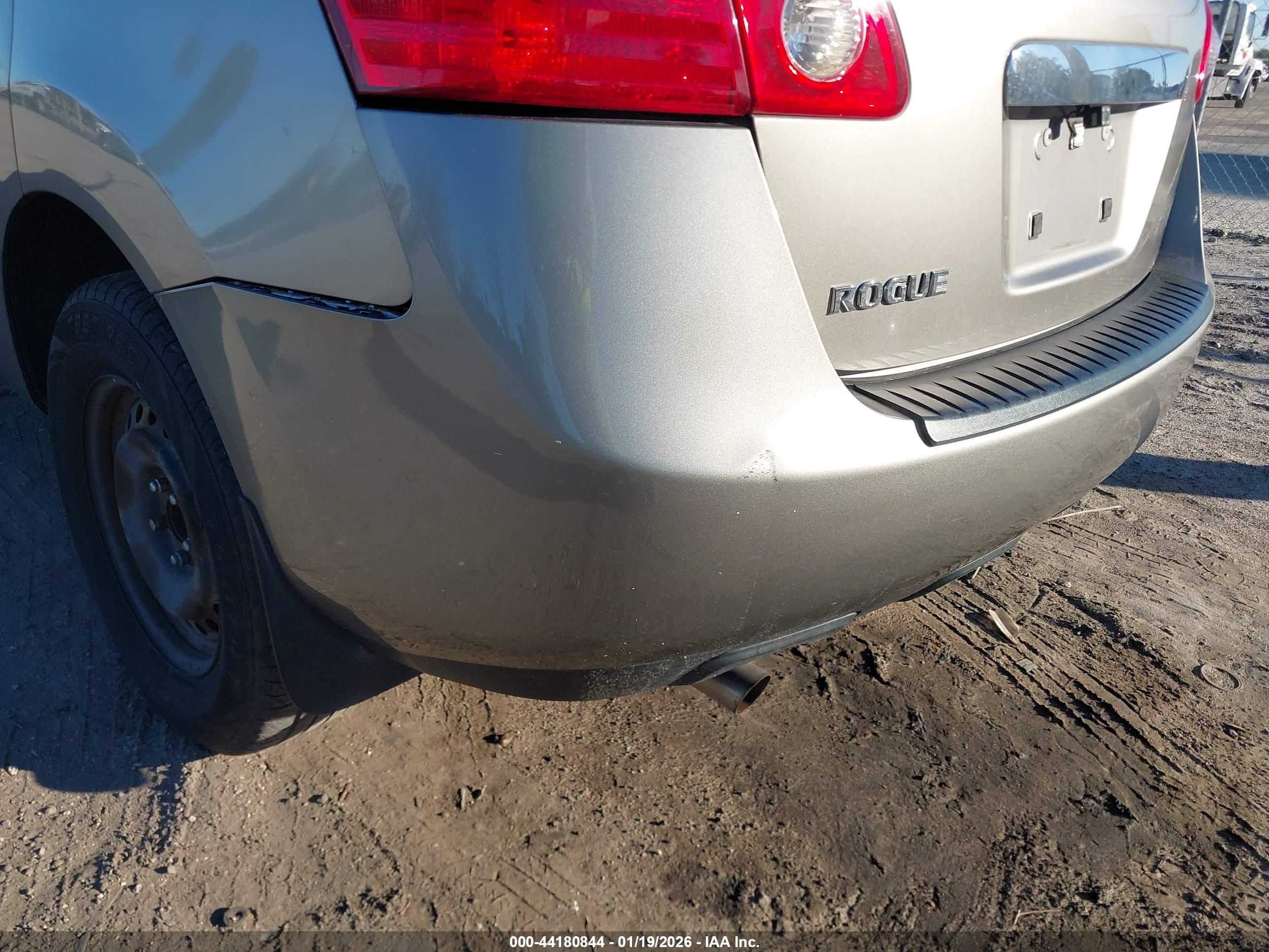NISSAN ROGUE image 6