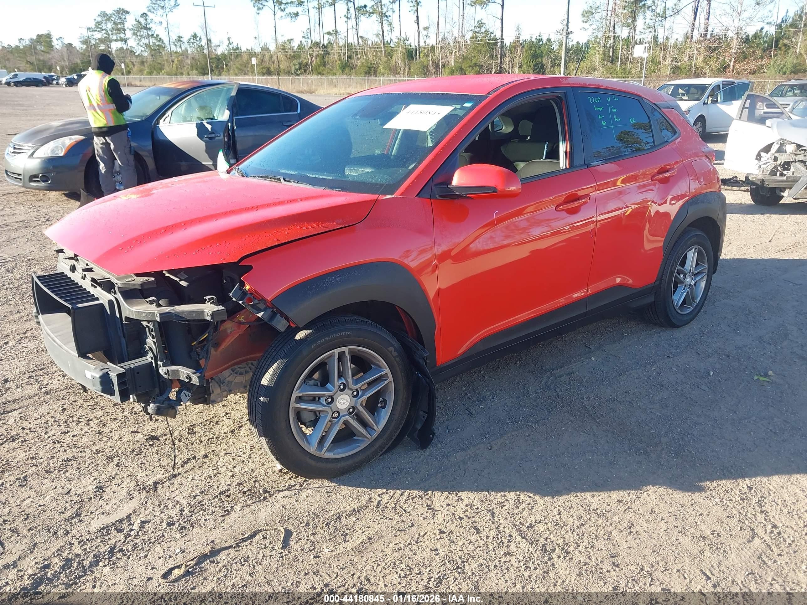 HYUNDAI KONA image 2