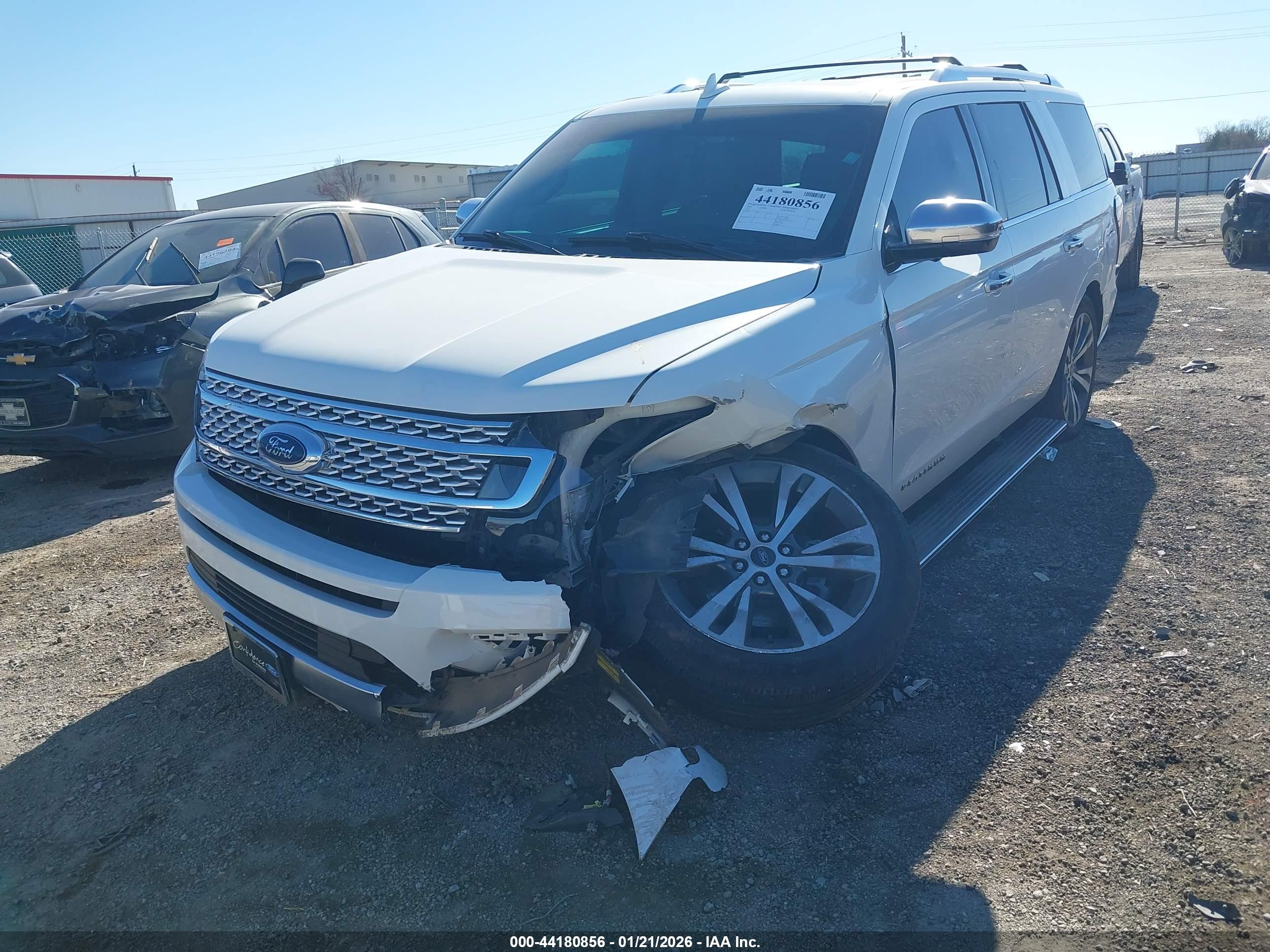 FORD EXPEDITION image 6