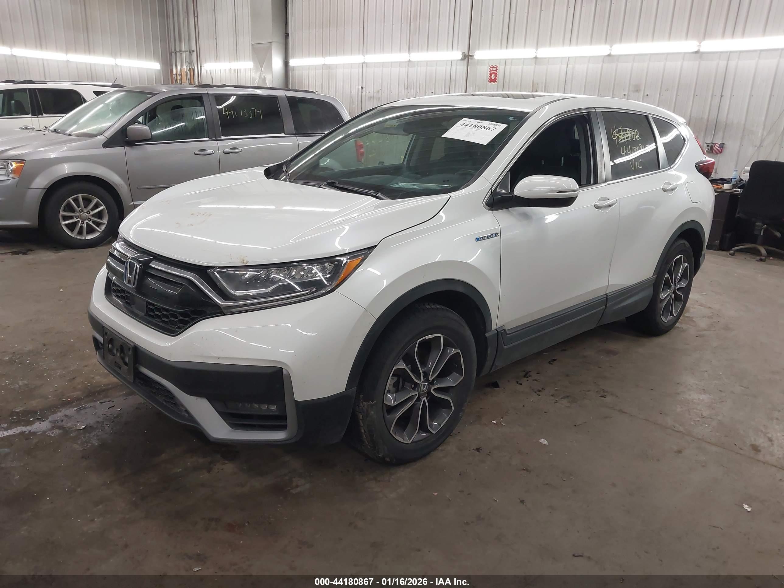 HONDA CR-V image 2