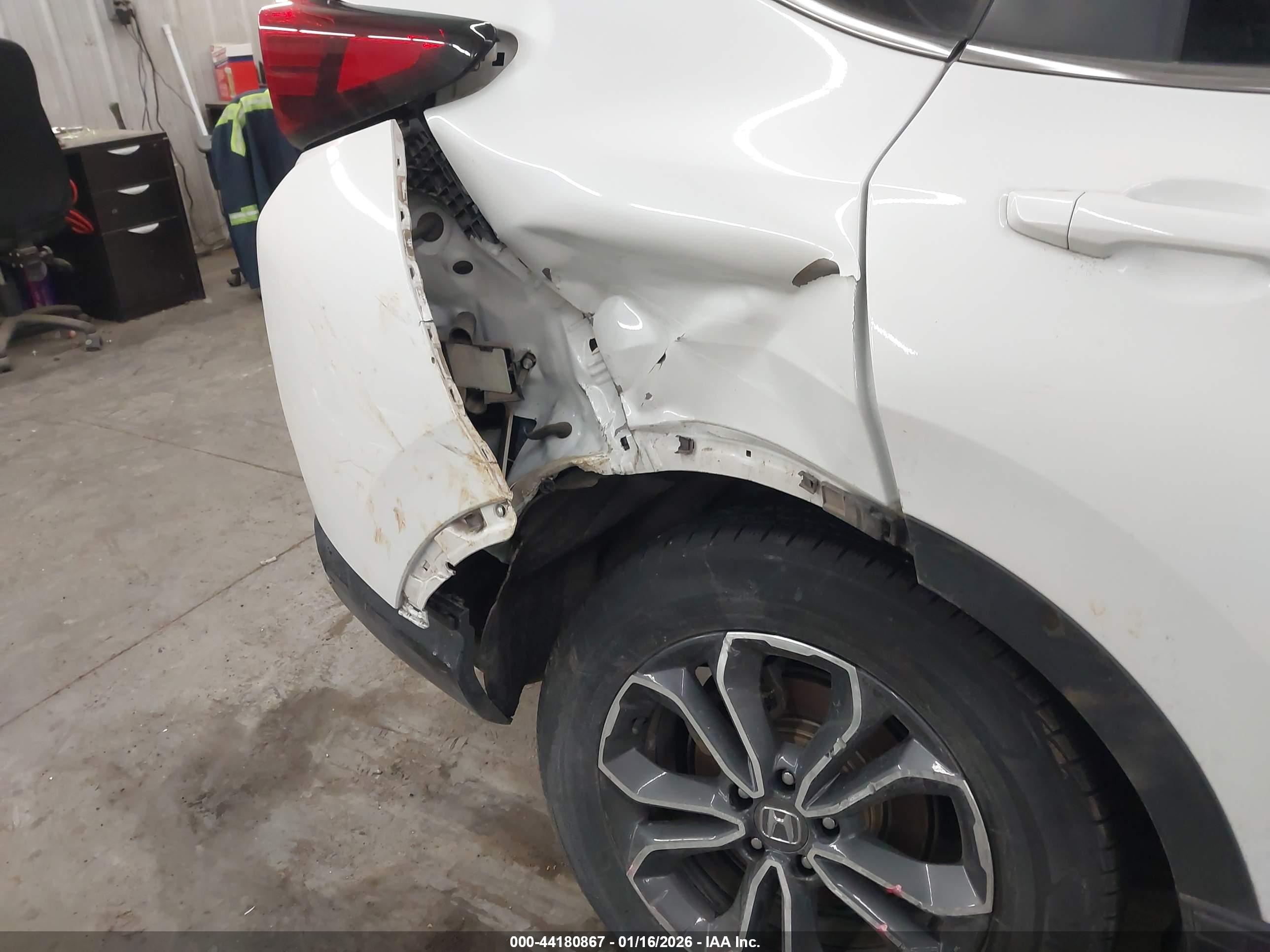 HONDA CR-V image 6