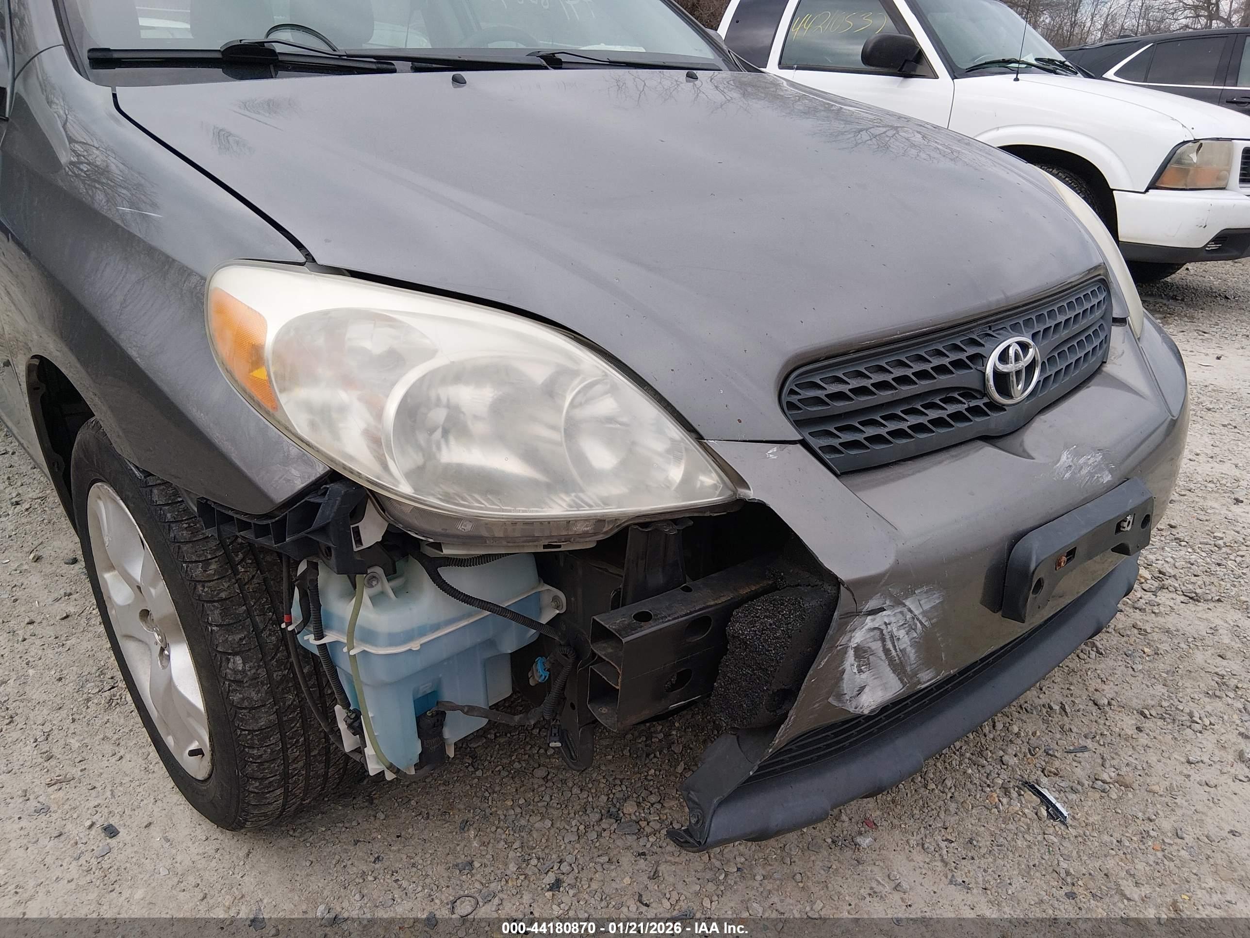 TOYOTA MATRIX image 6