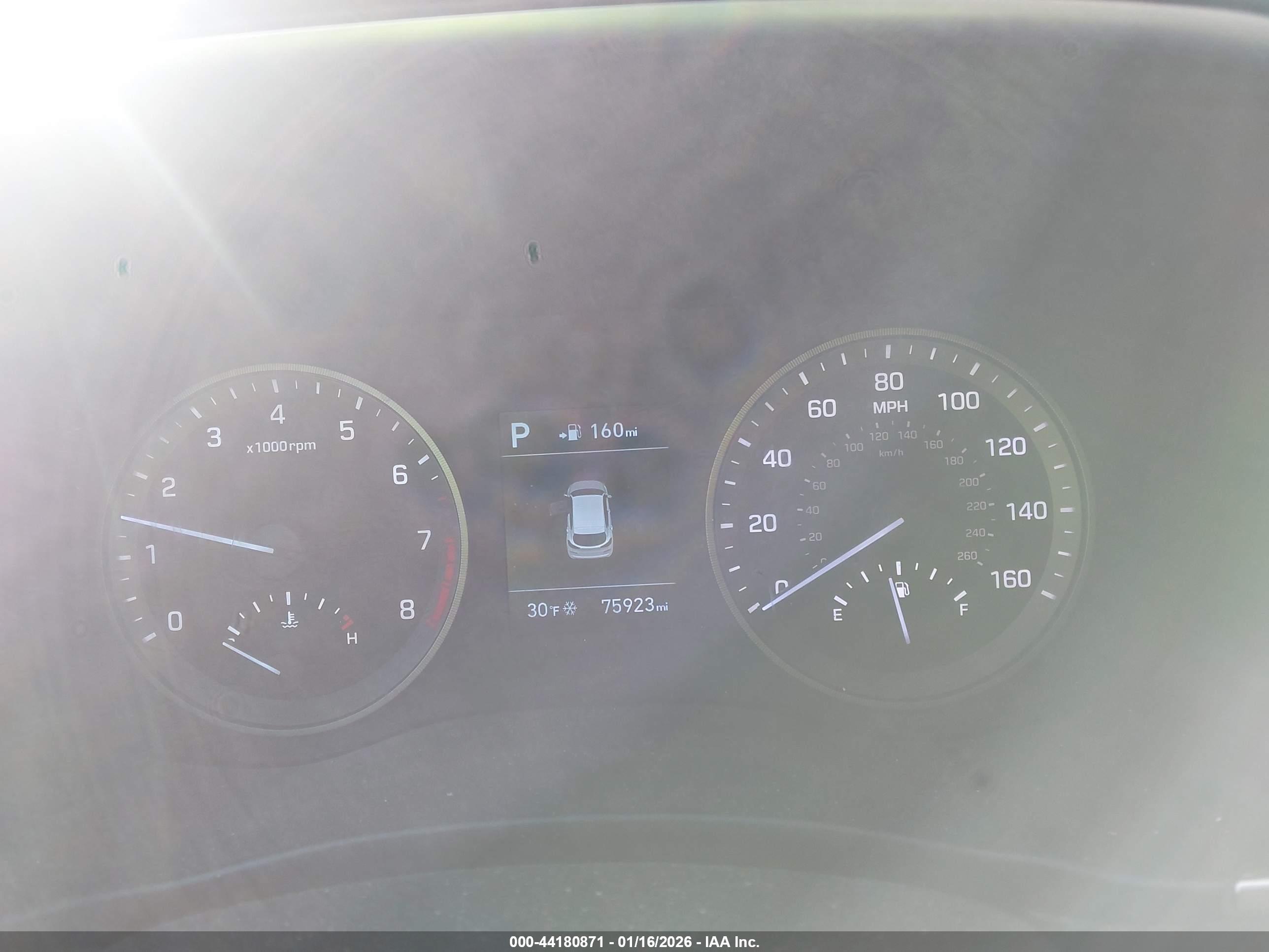 HYUNDAI TUCSON image 7