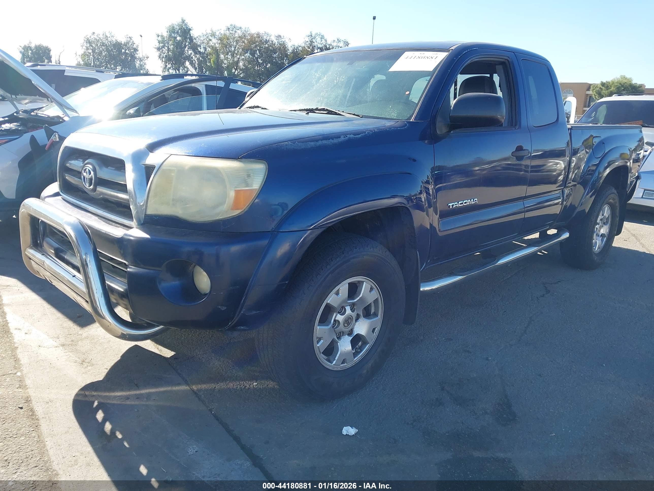 TOYOTA TACOMA image 2