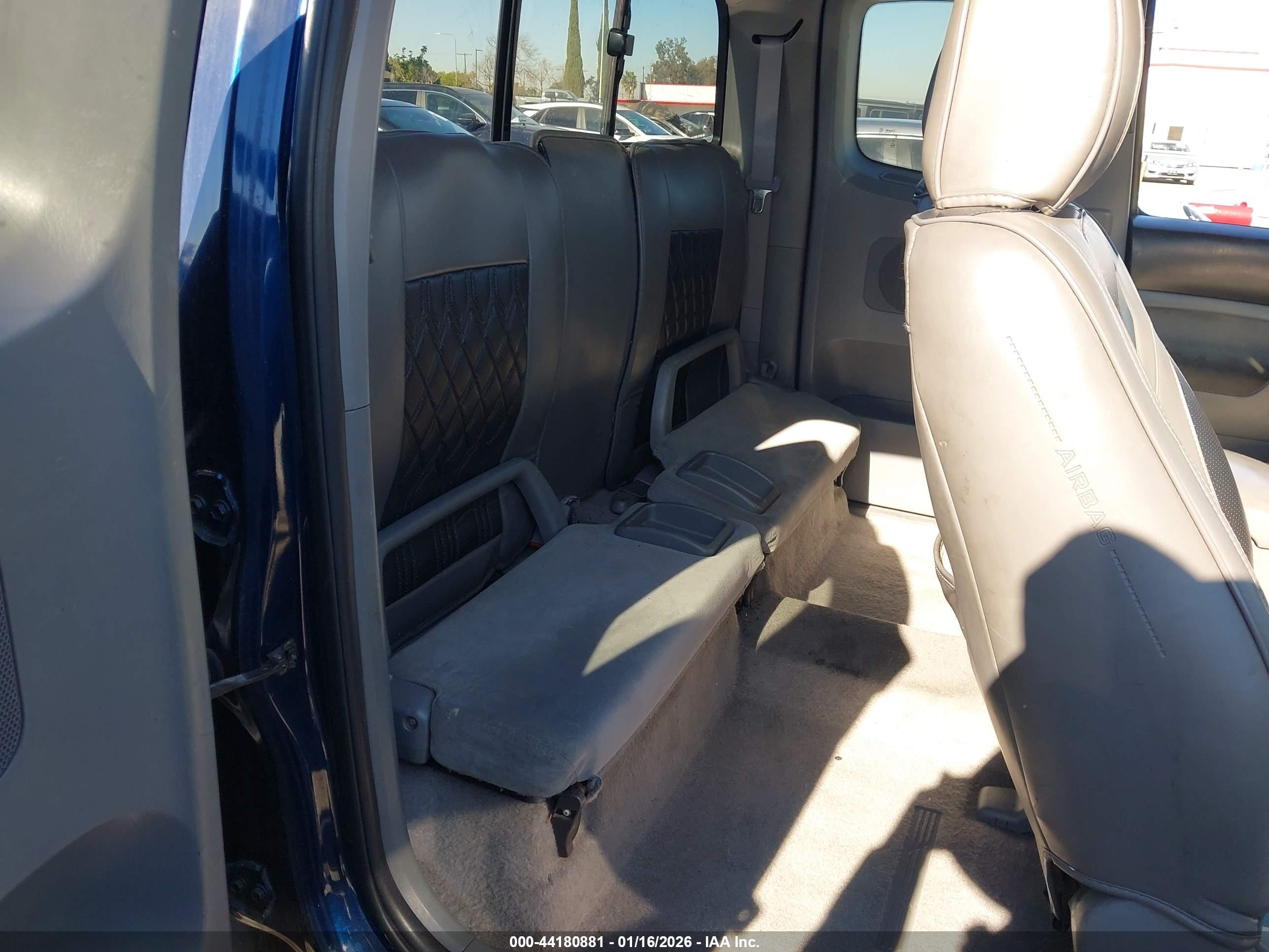 TOYOTA TACOMA image 8