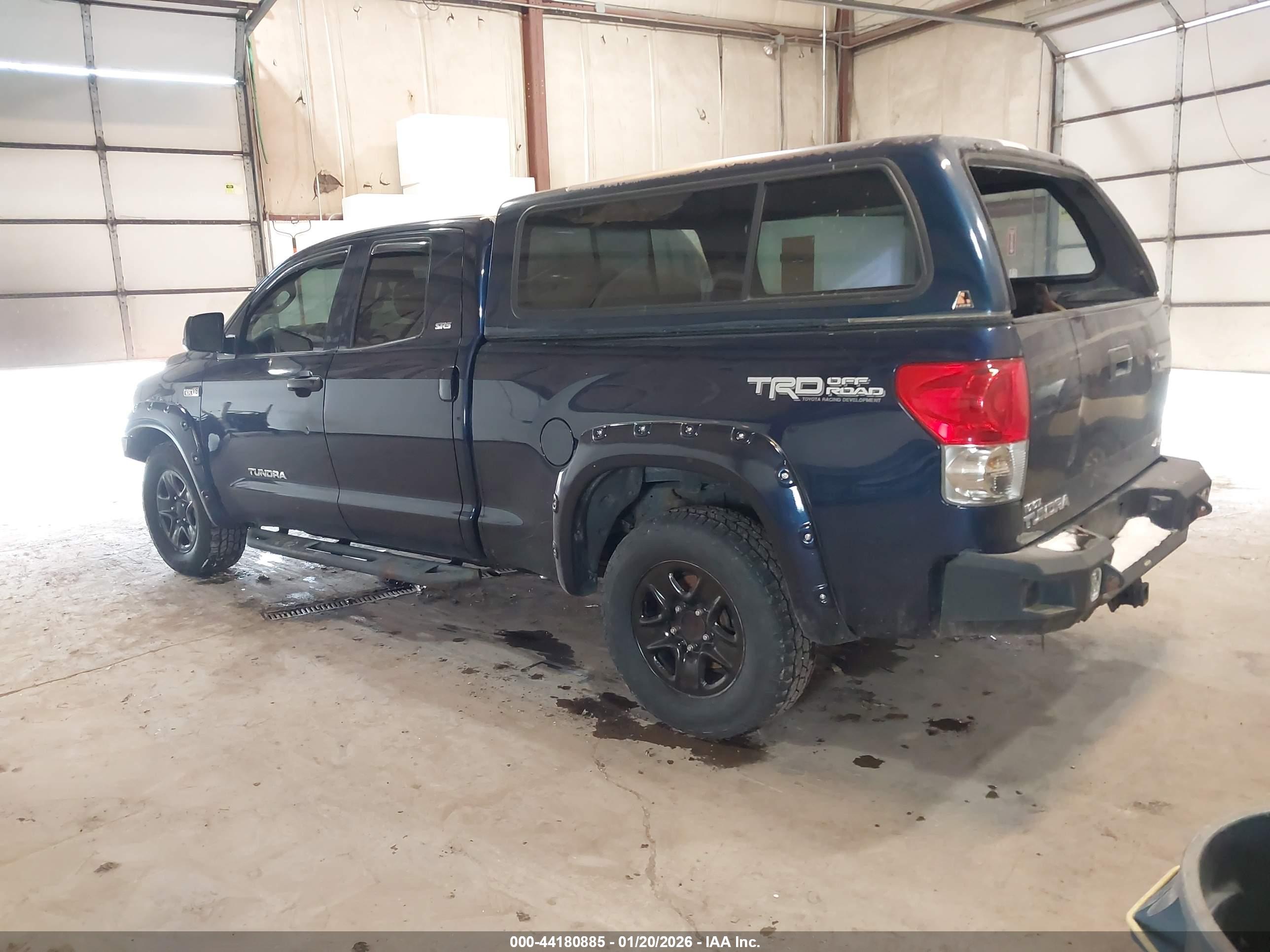TOYOTA TUNDRA image 3