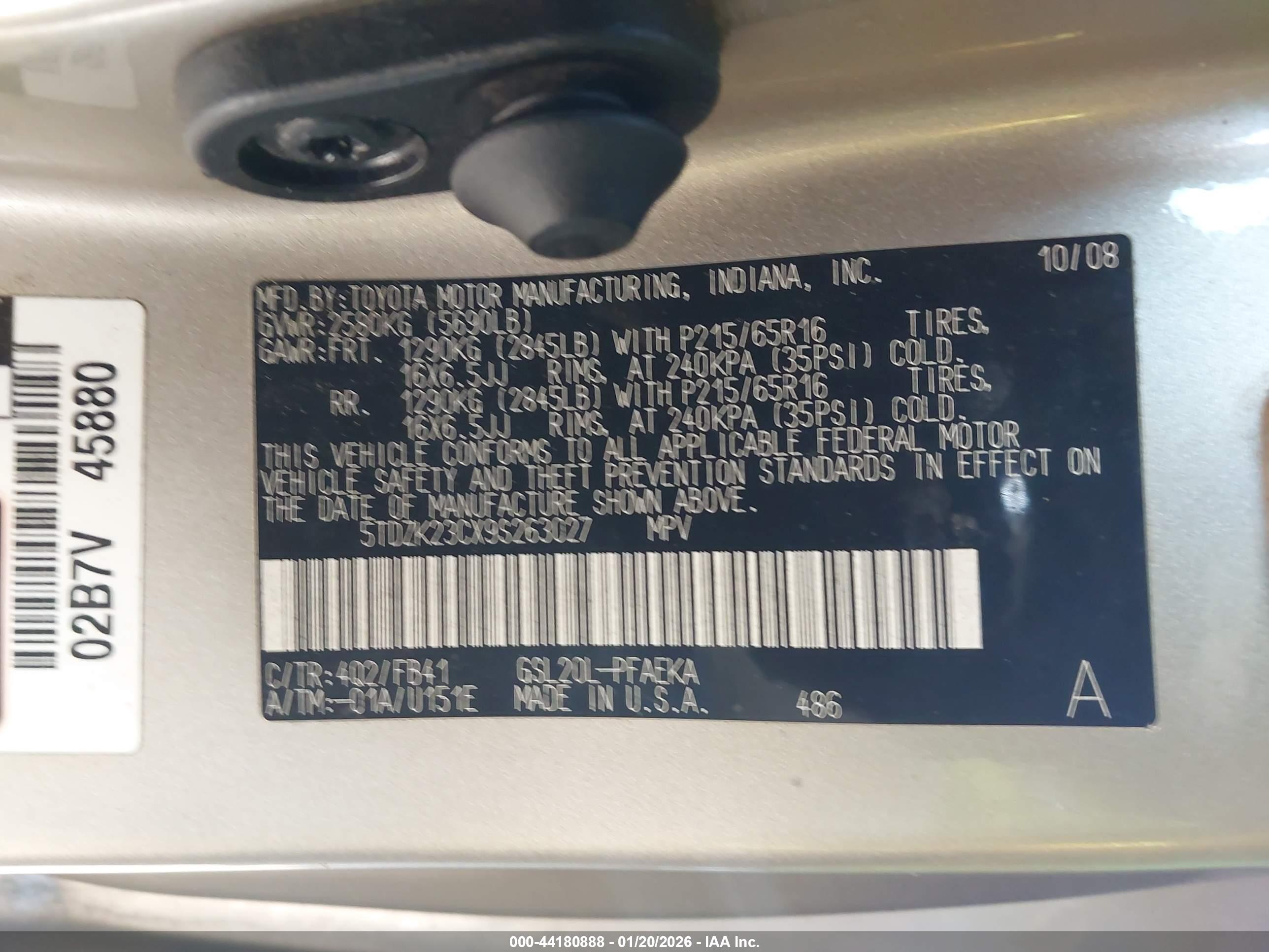TOYOTA SIENNA image 9
