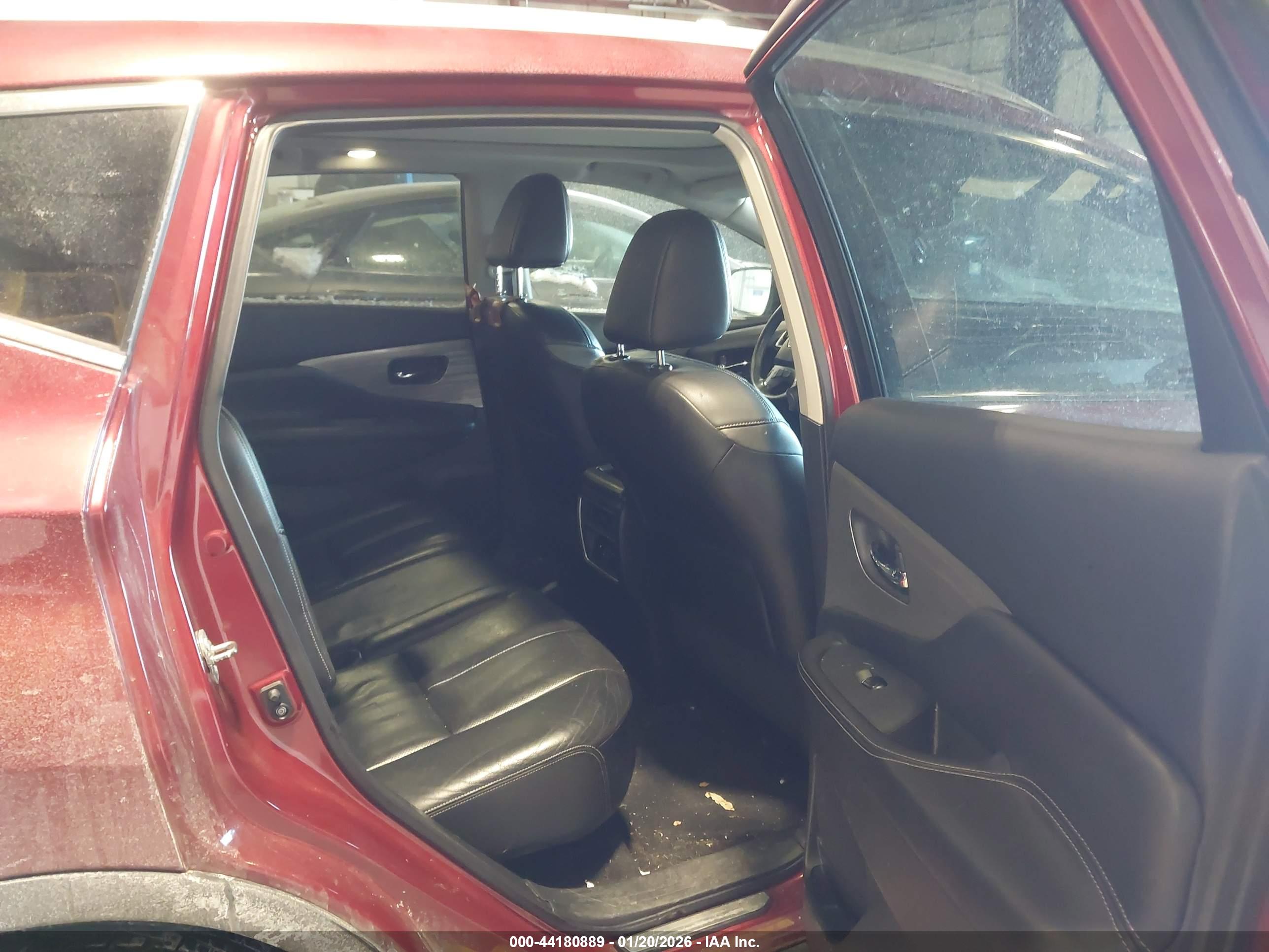 NISSAN MURANO image 8