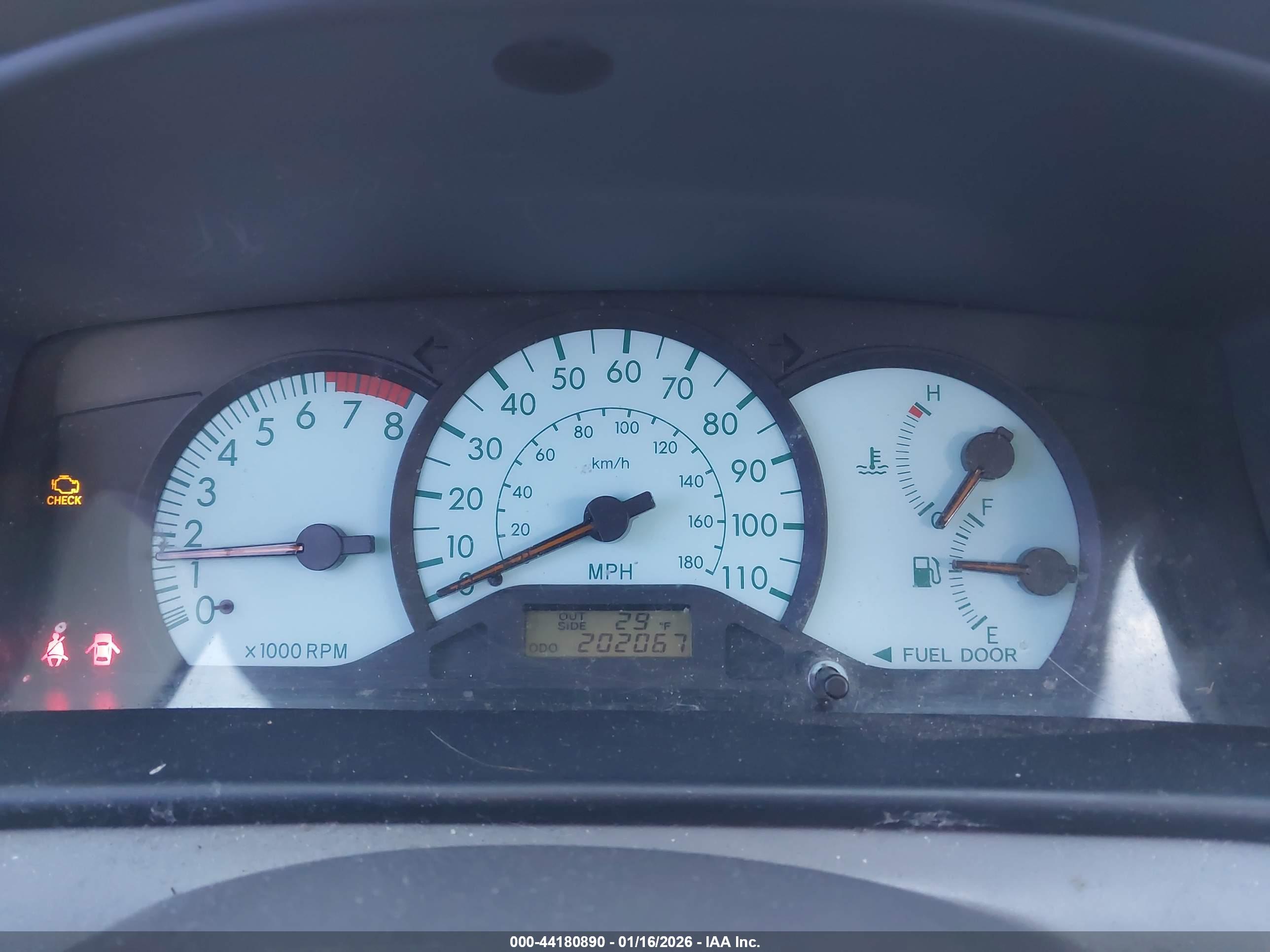 TOYOTA COROLLA image 7