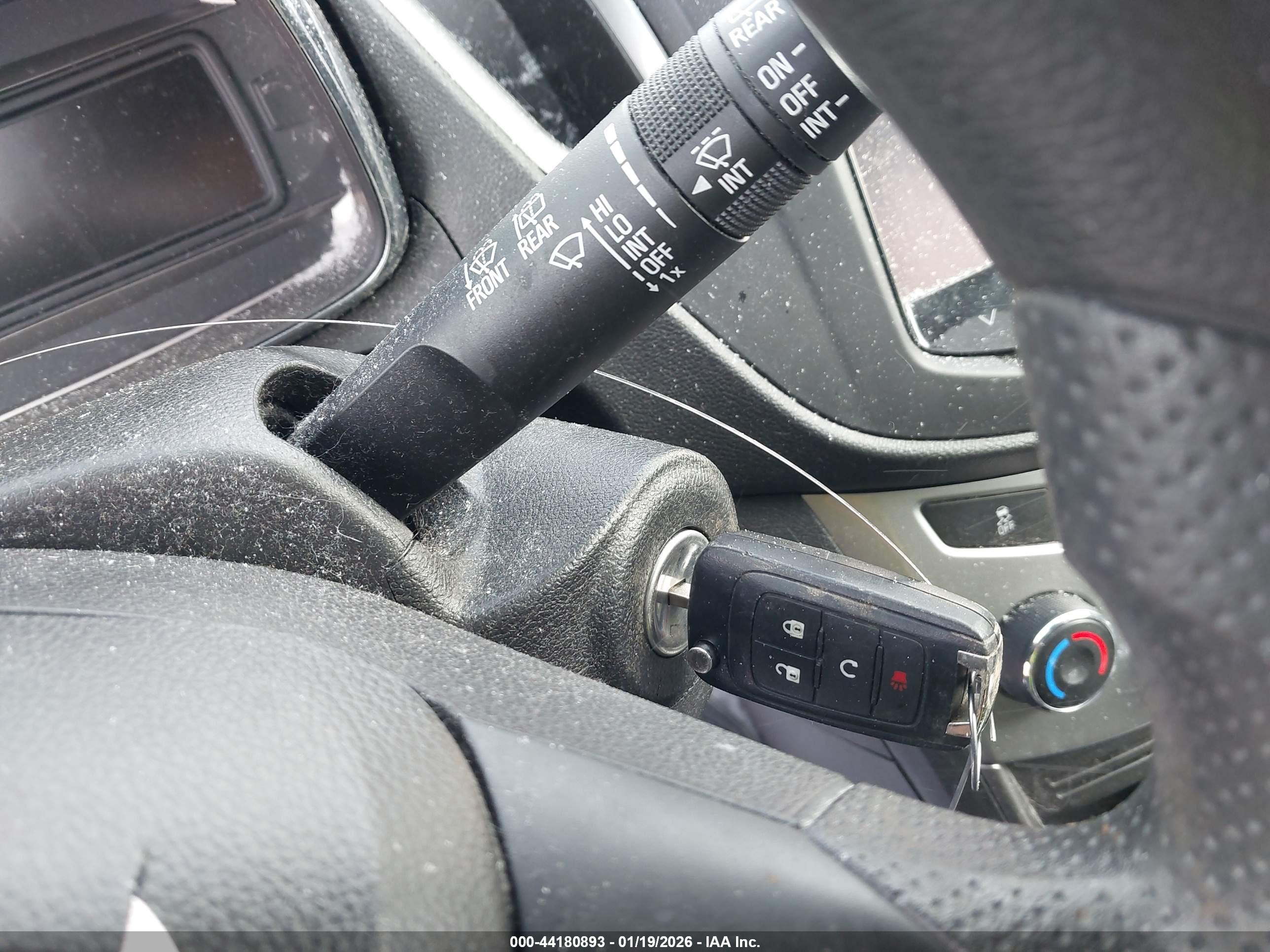 CHEVROLET TRAX image 11