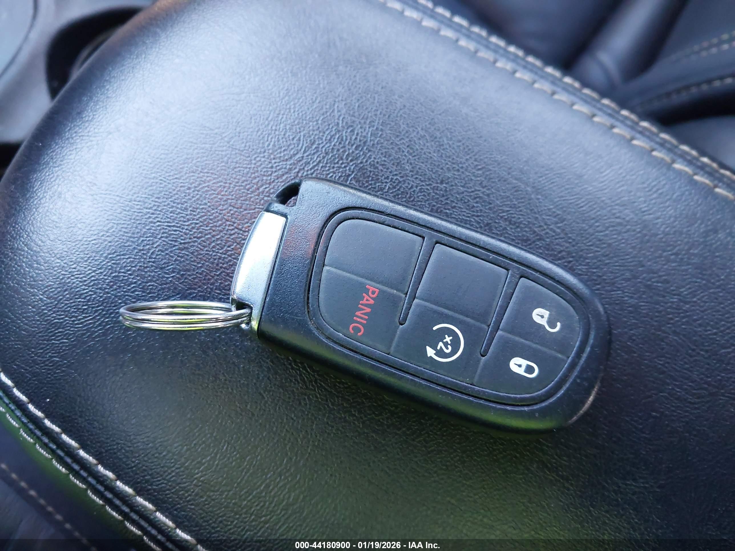 JEEP CHEROKEE image 11