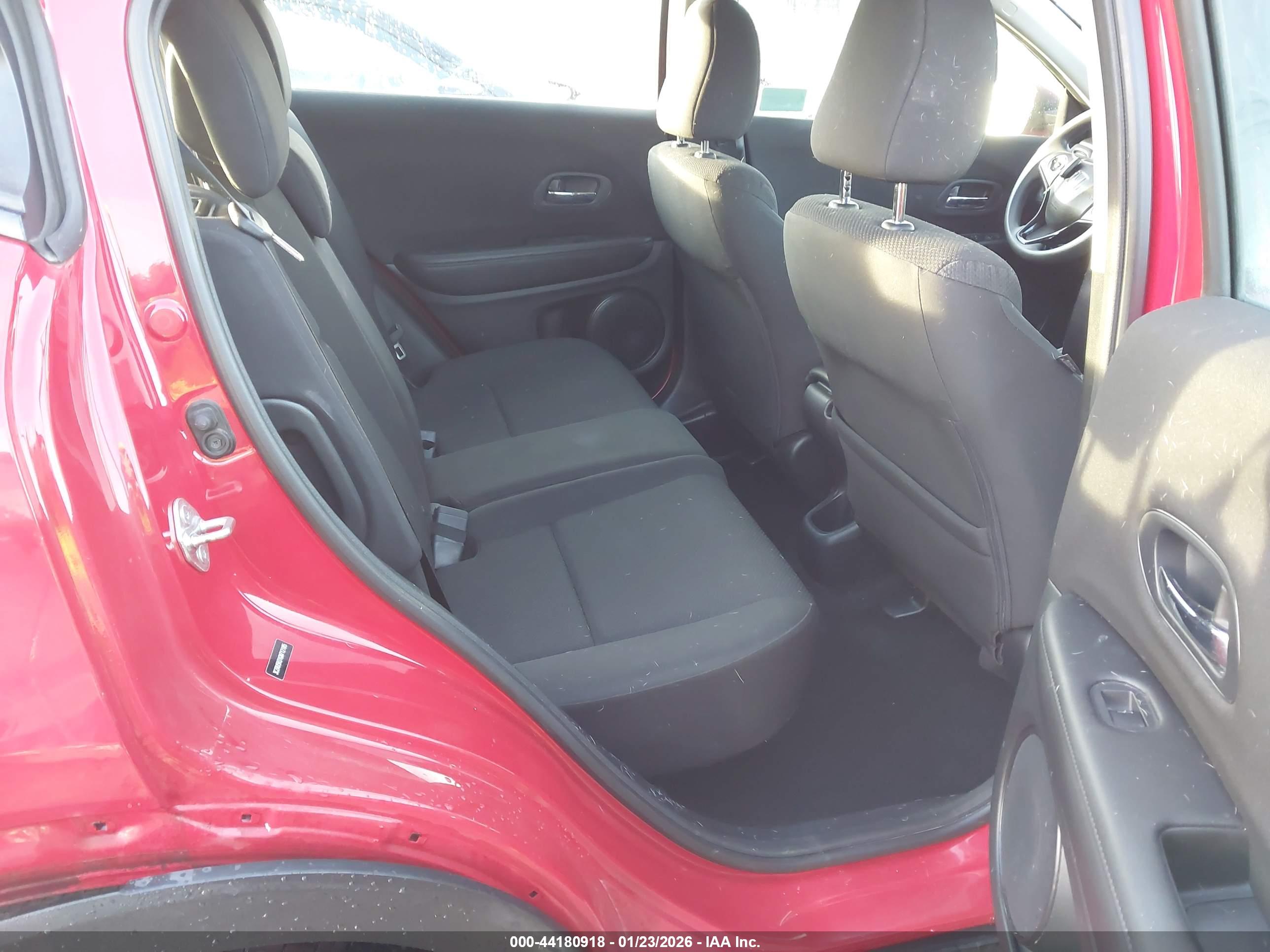 HONDA HR-V image 8
