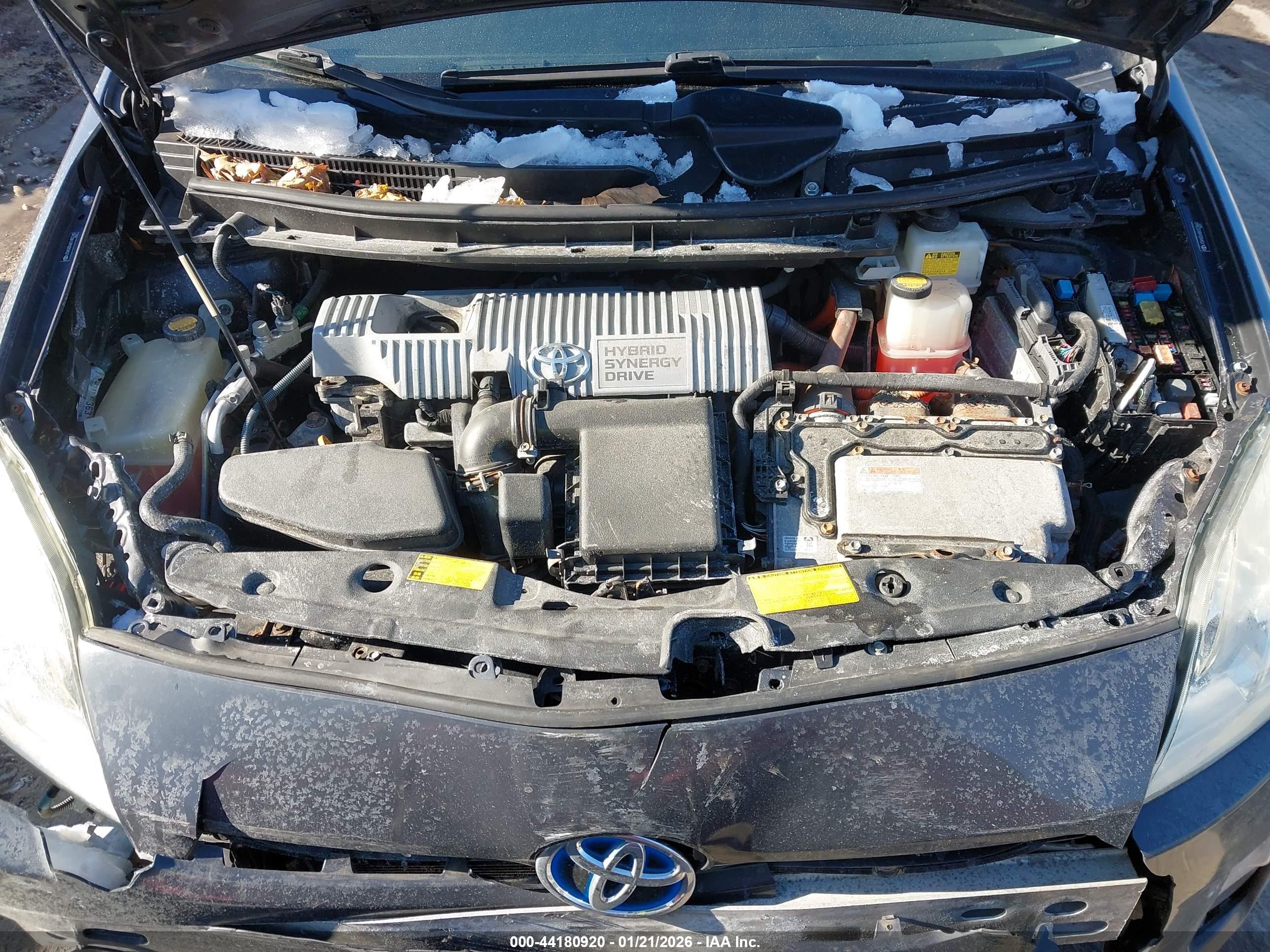 TOYOTA PRIUS image 10