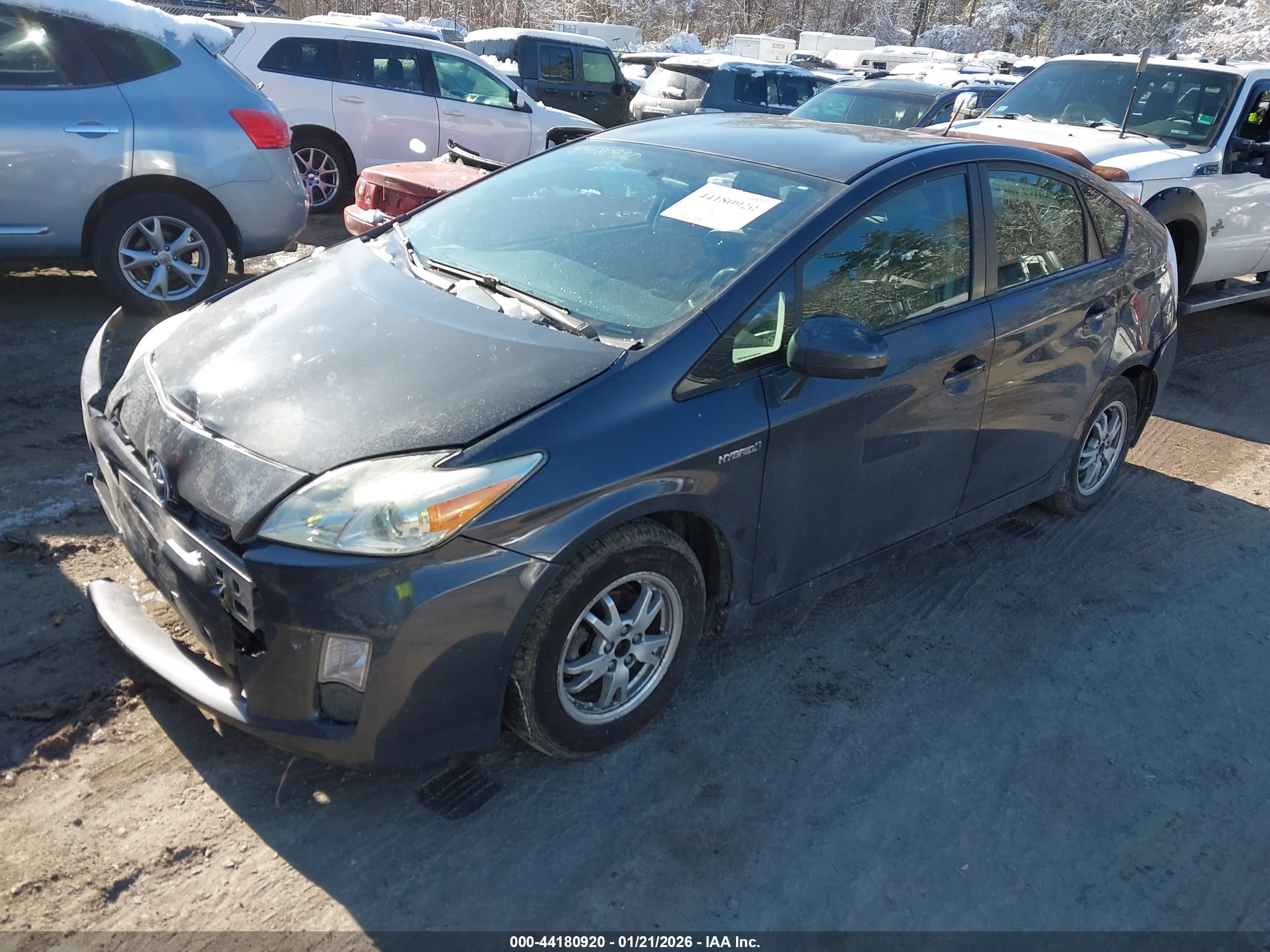 TOYOTA PRIUS image 2