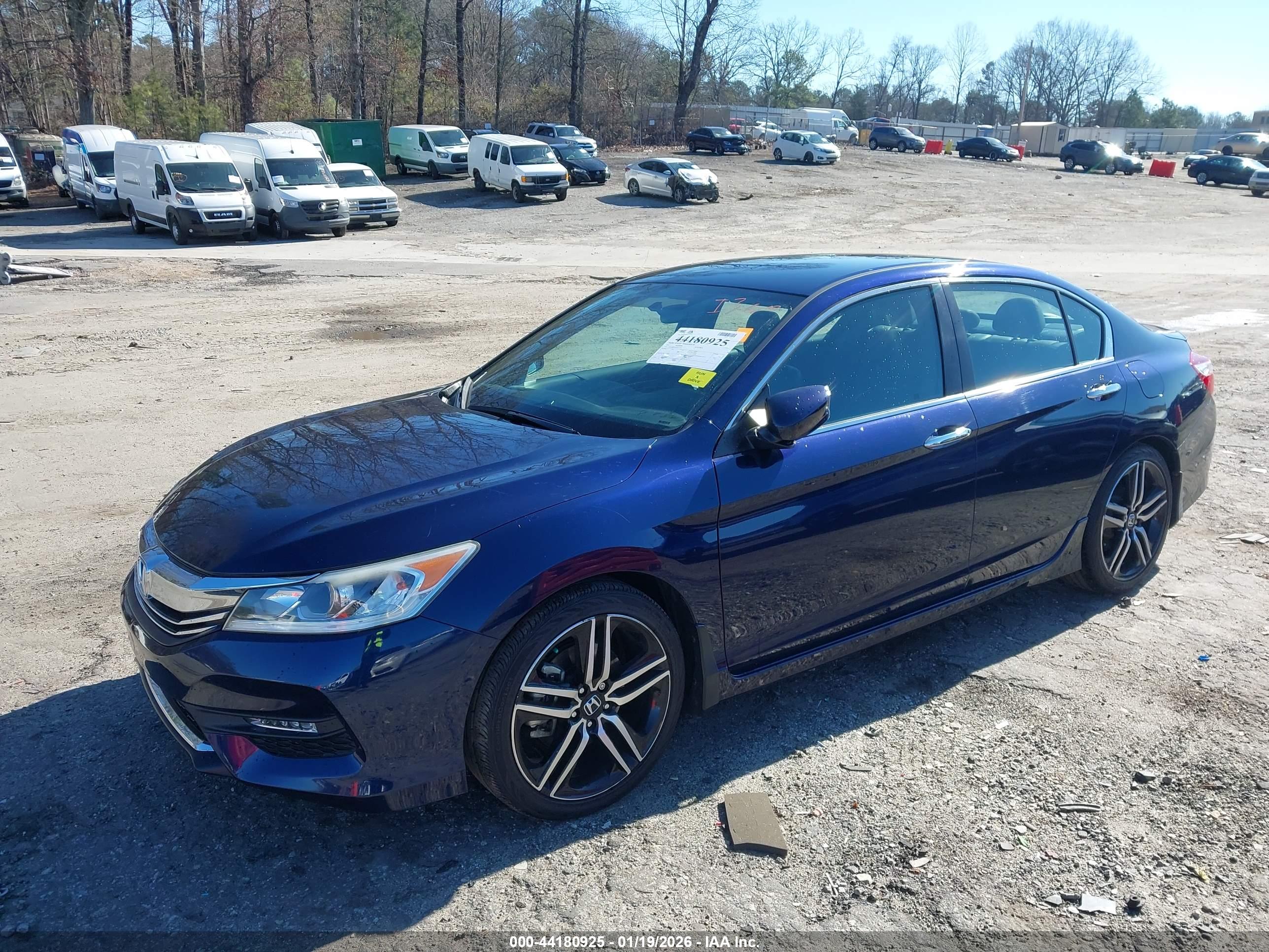 HONDA ACCORD image 2
