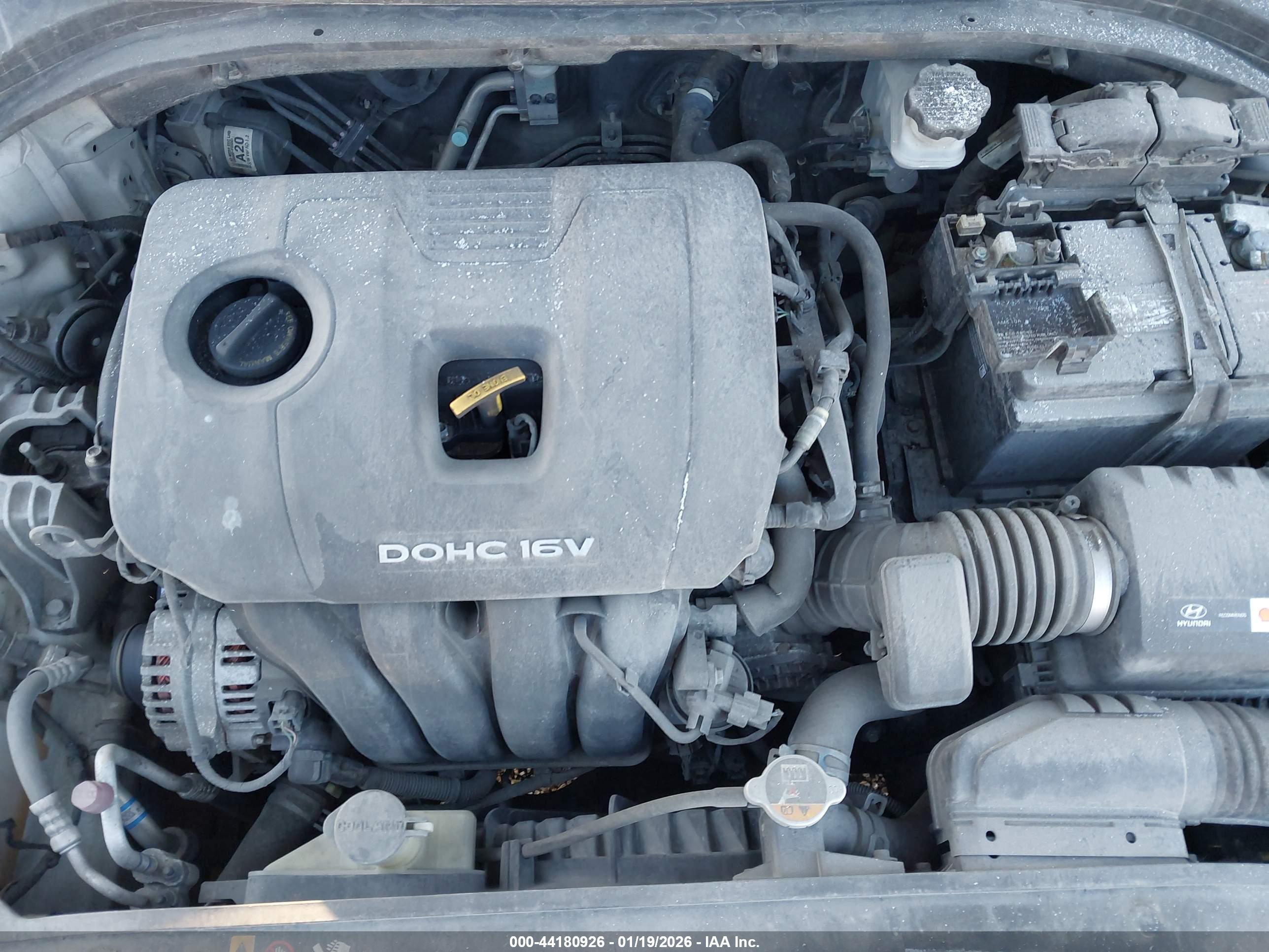 HYUNDAI ELANTRA image 10