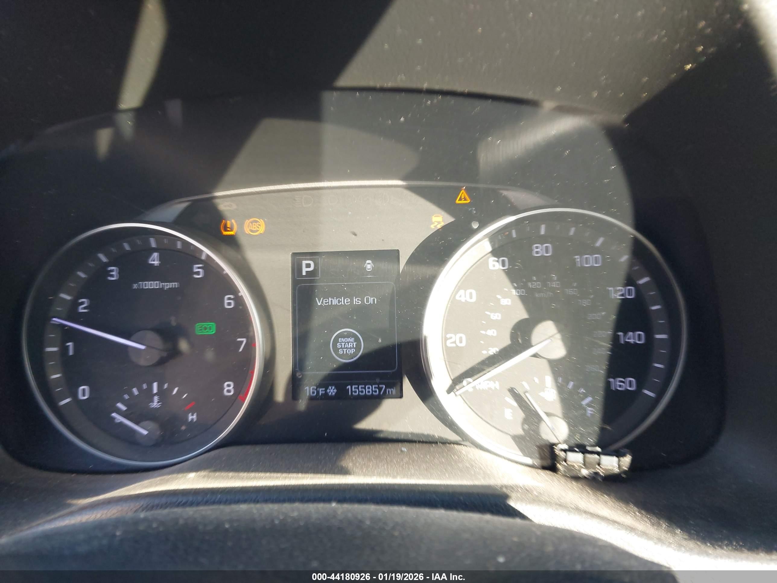 HYUNDAI ELANTRA image 7