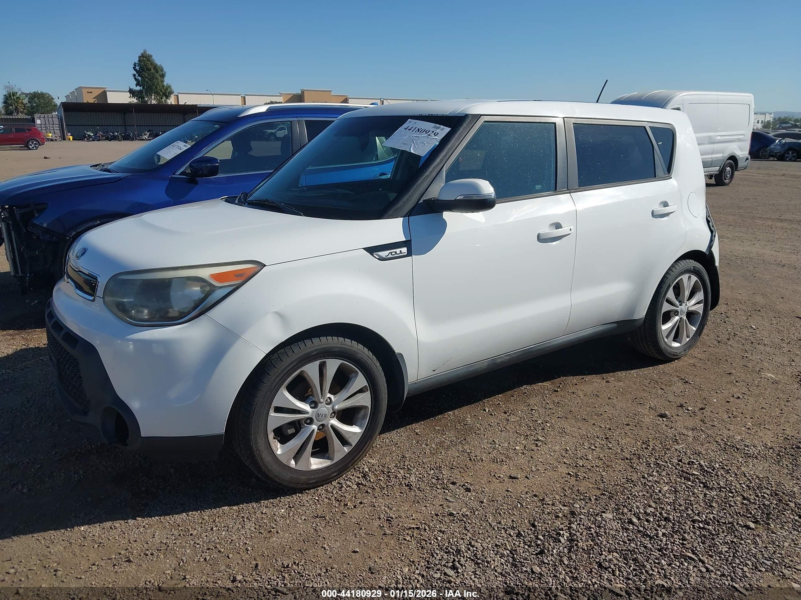 KIA SOUL image 2