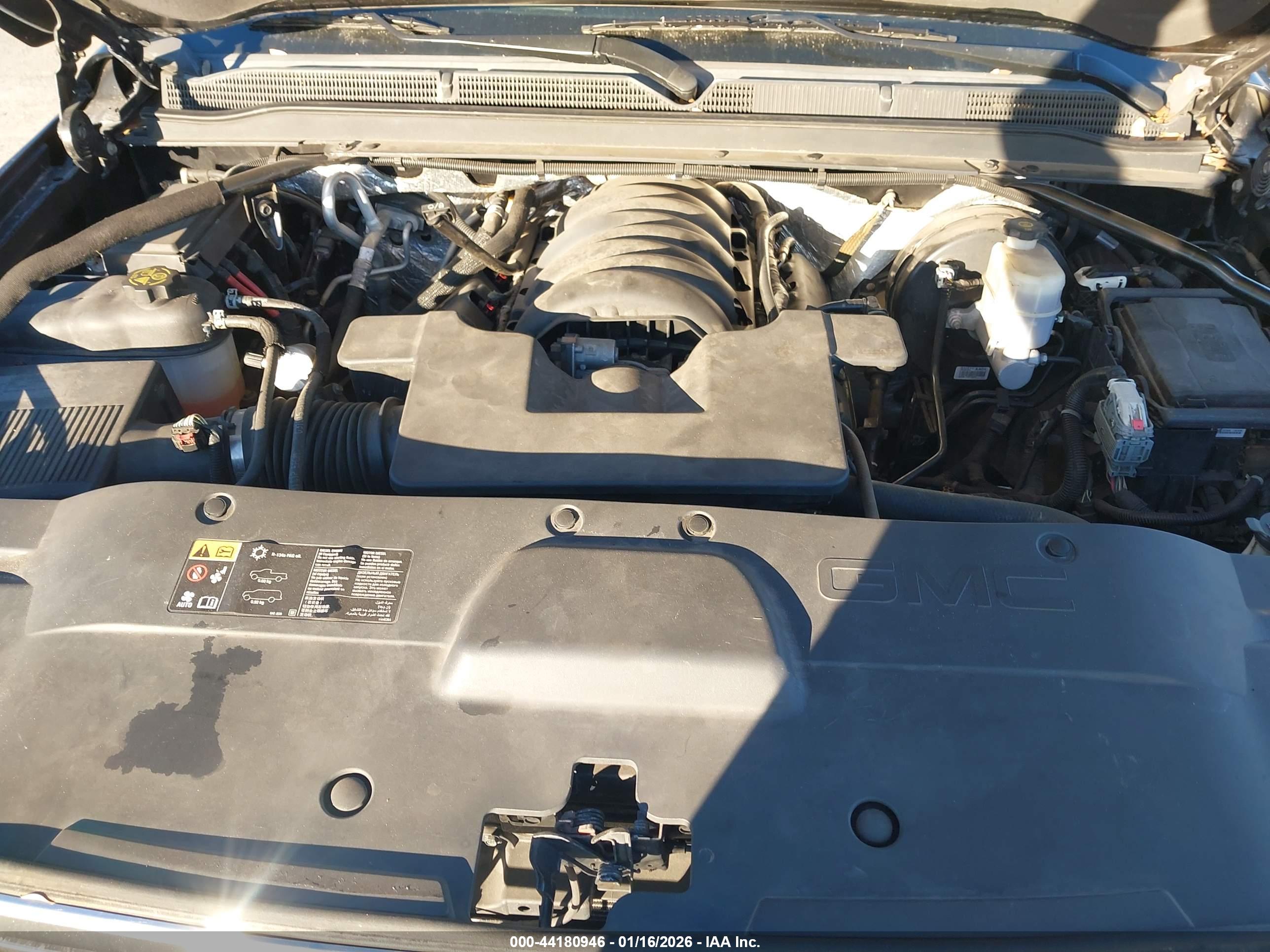 GMC YUKON image 10