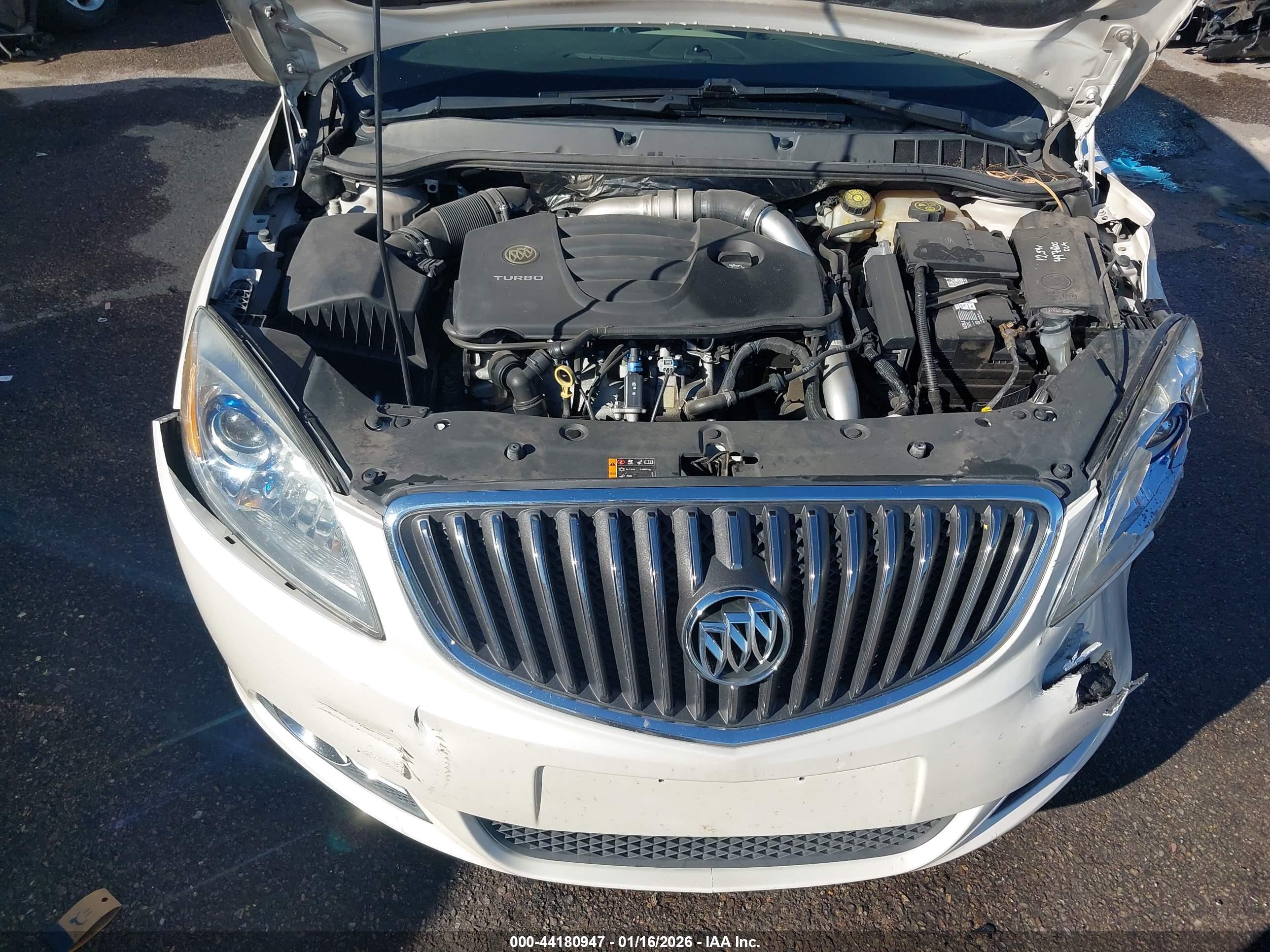 BUICK VERANO image 10