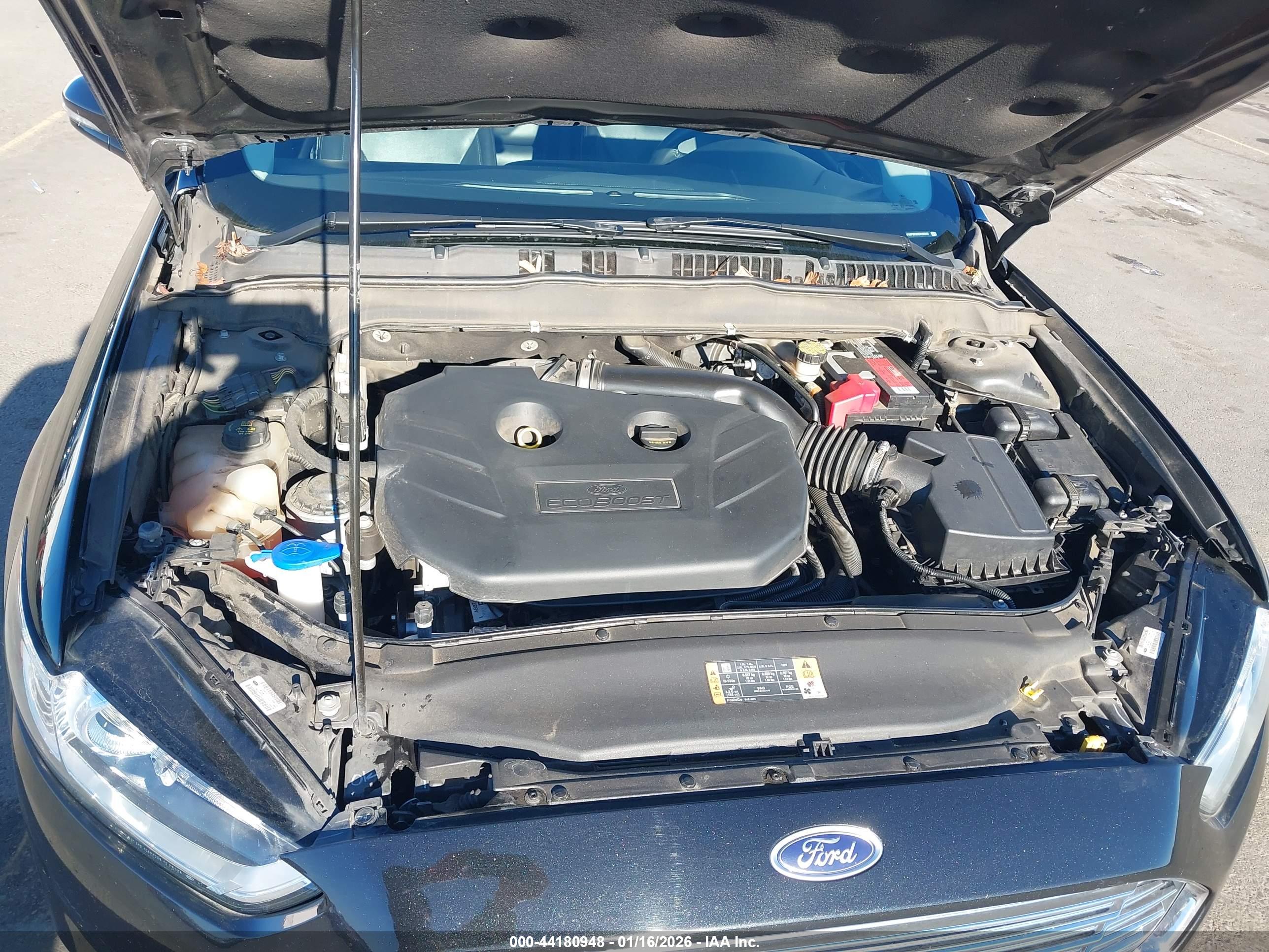 FORD FUSION image 10