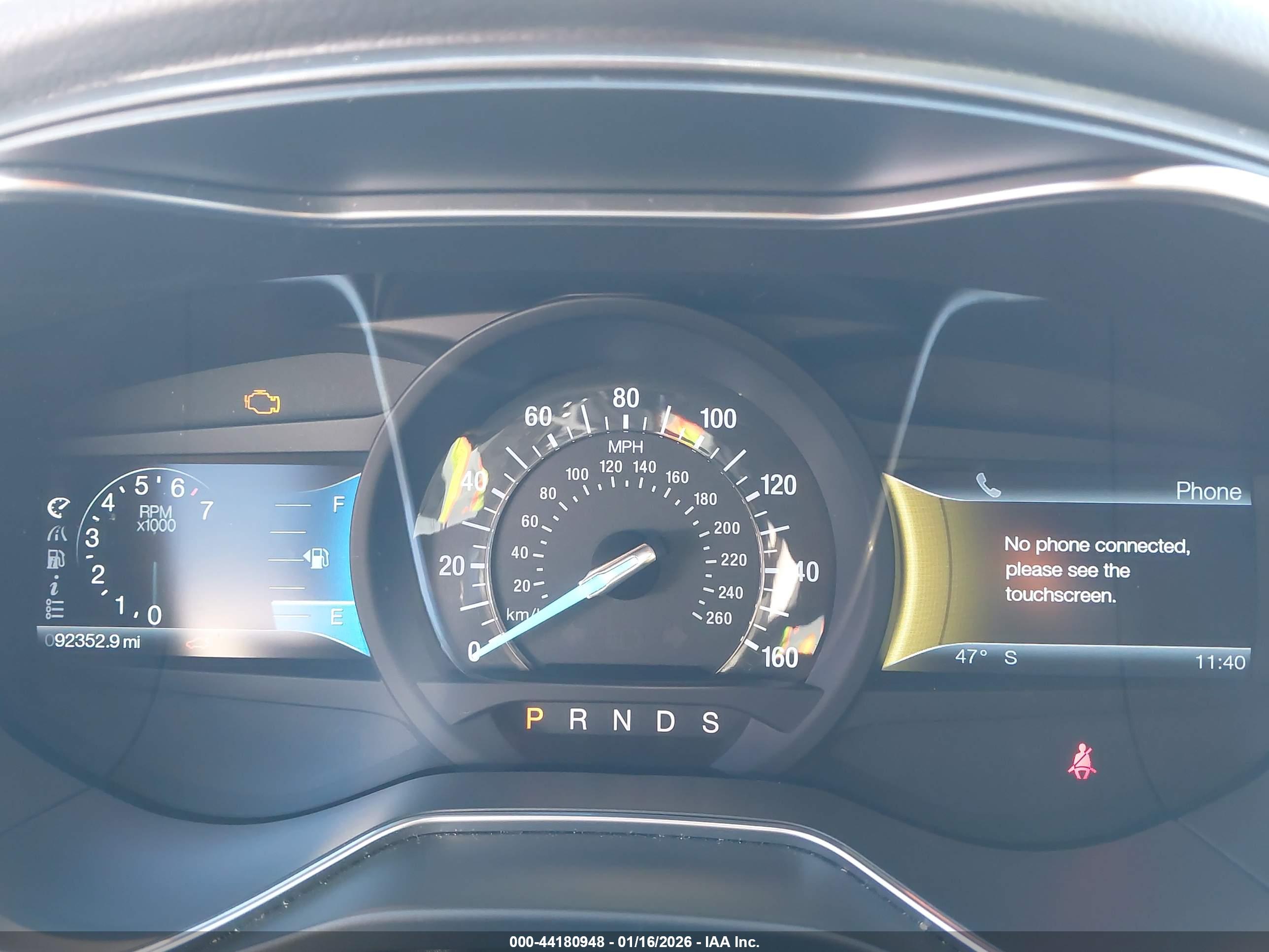 FORD FUSION image 7