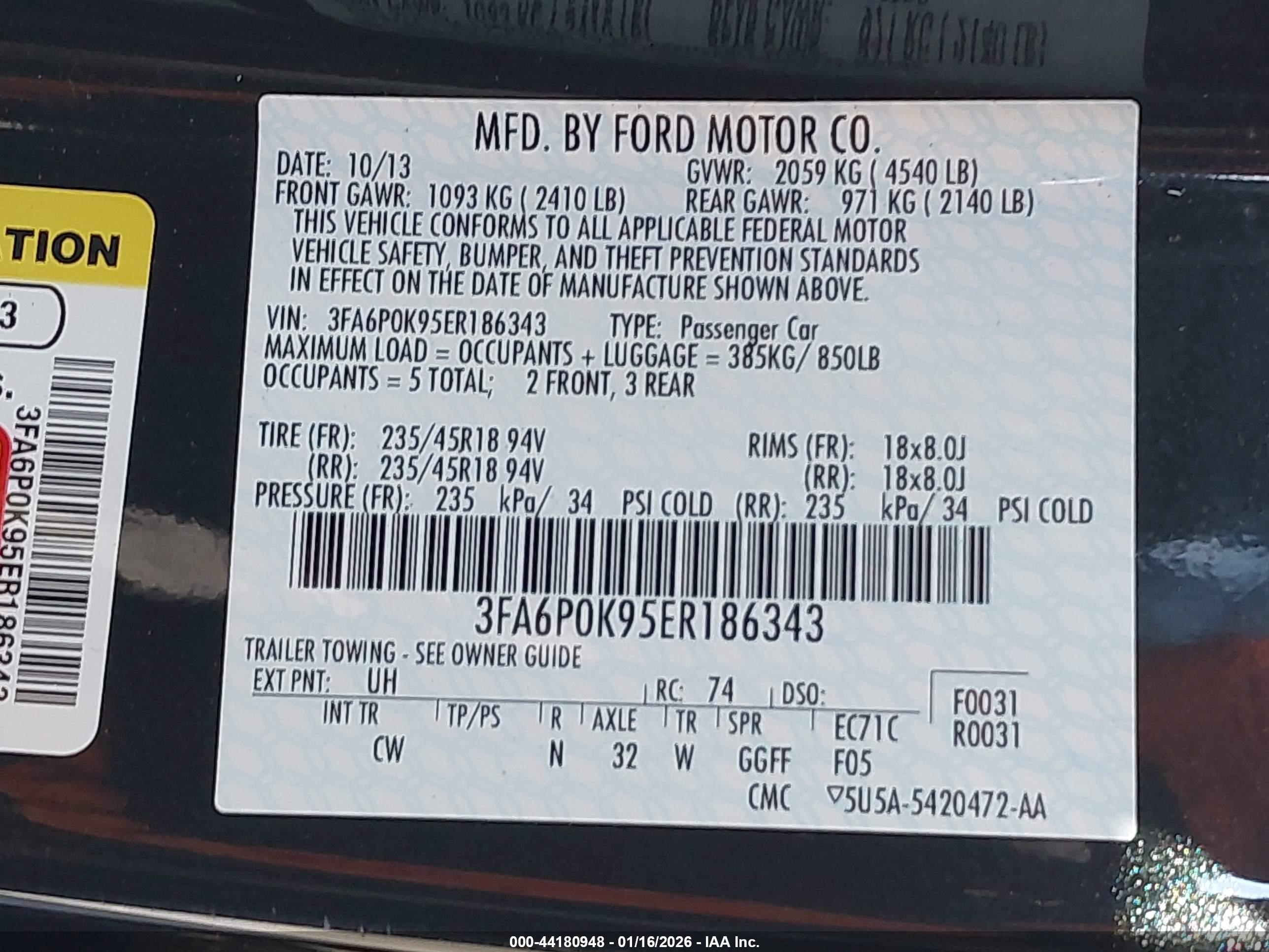 FORD FUSION image 9