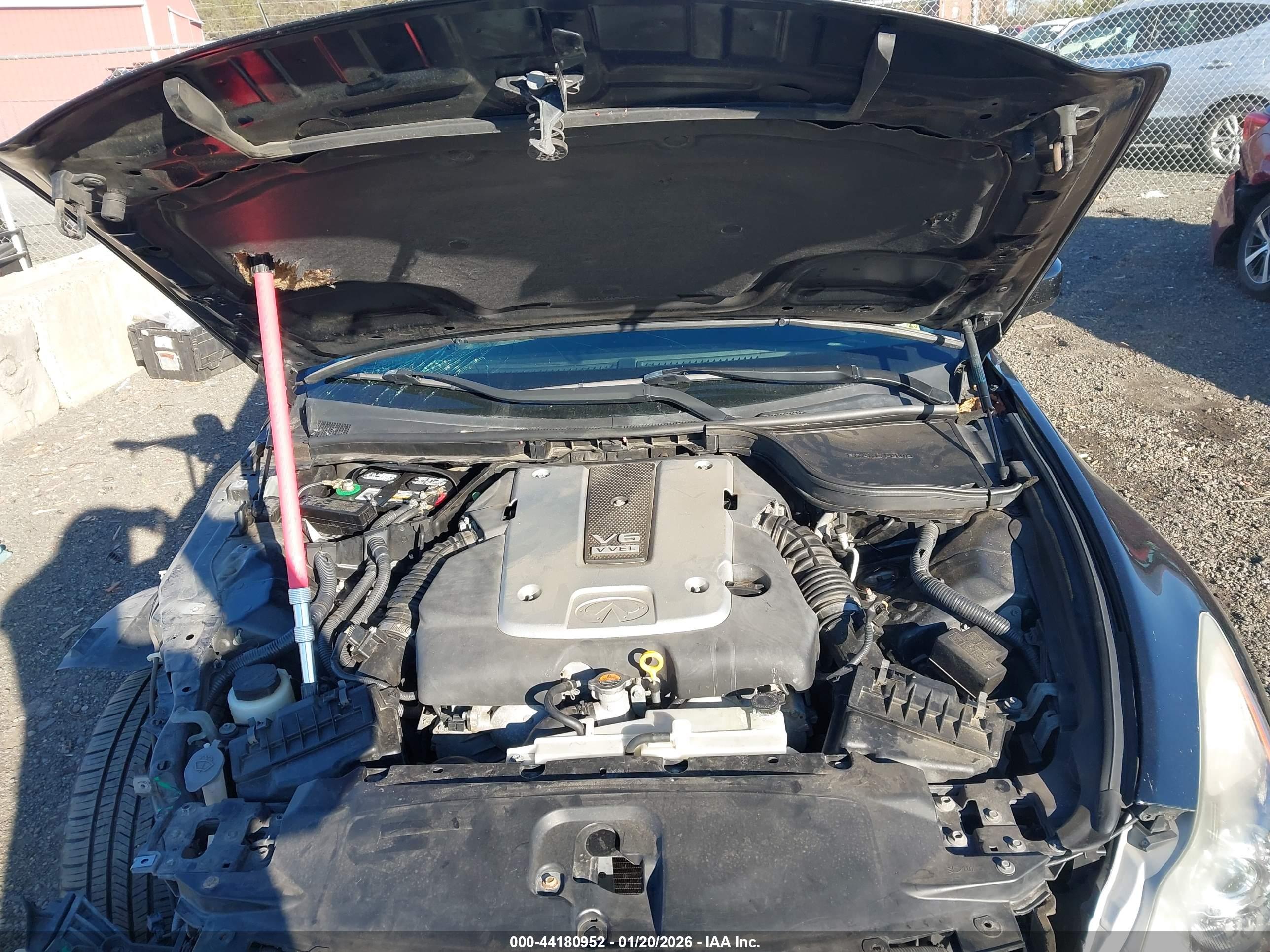 INFINITI Q60 image 10