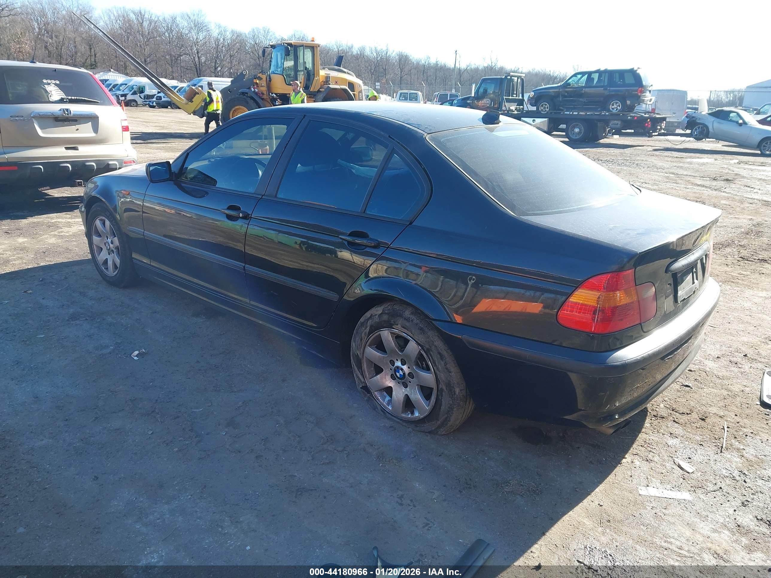 BMW 325I image 3