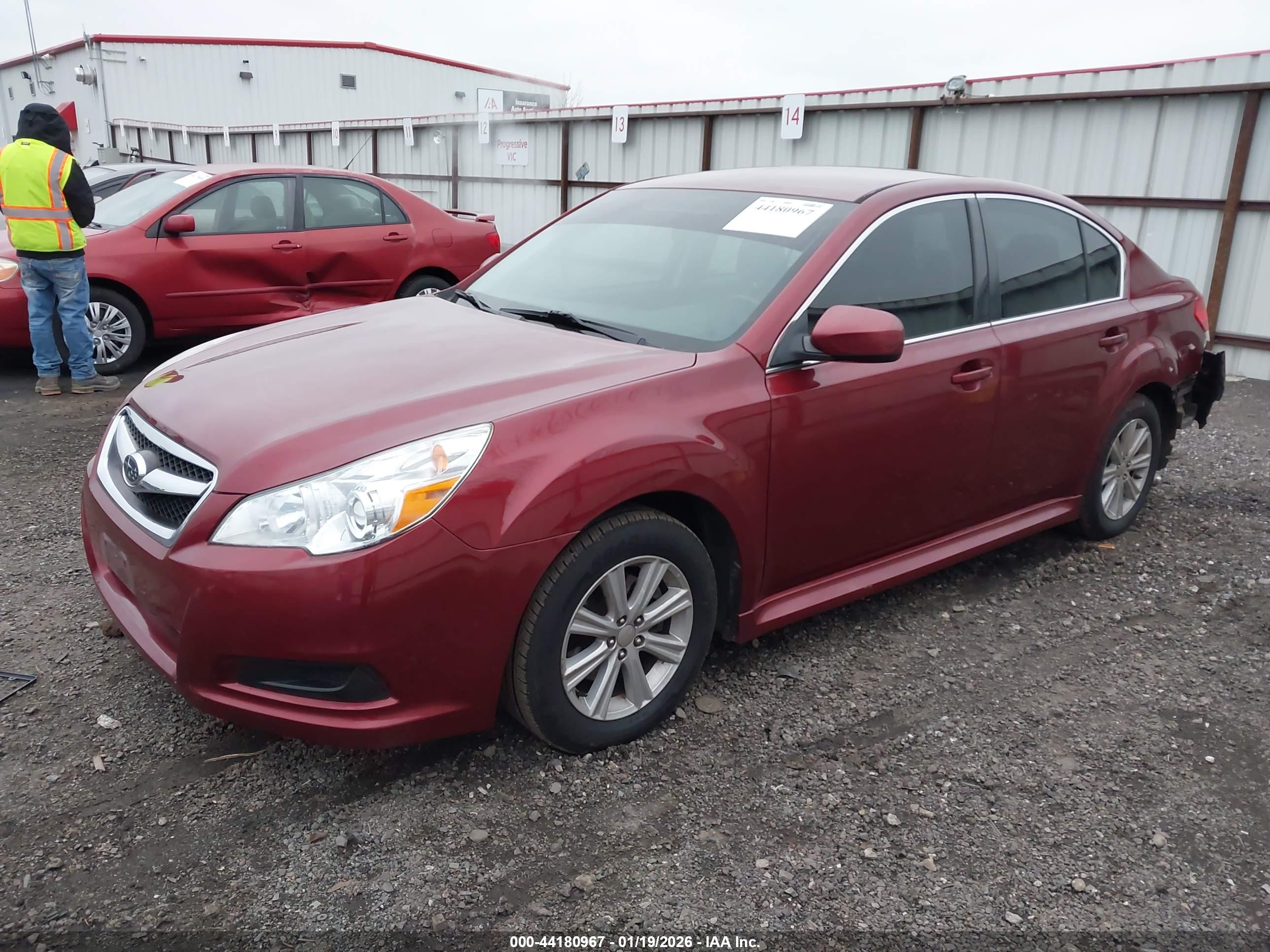 SUBARU LEGACY image 2