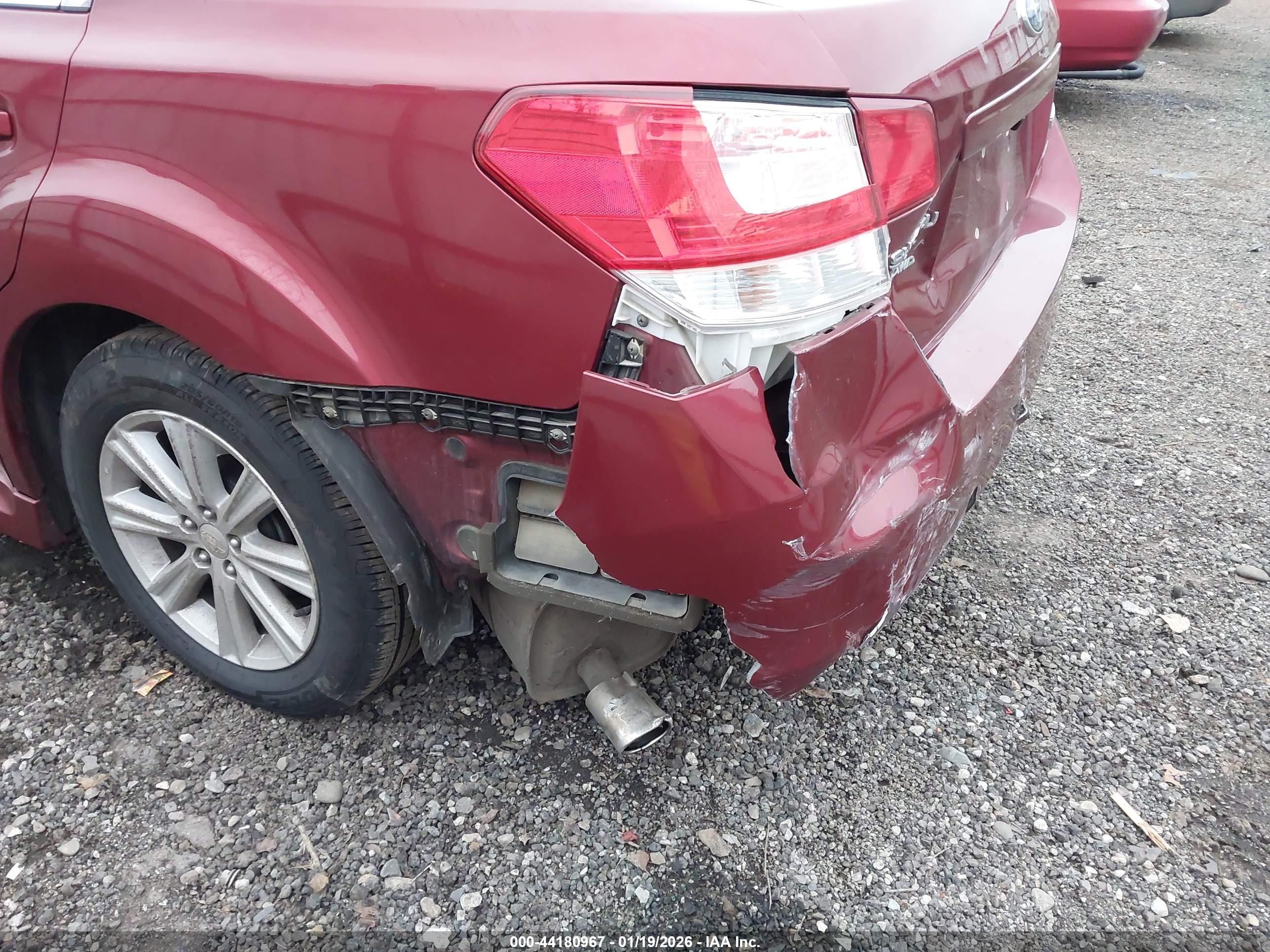SUBARU LEGACY image 6
