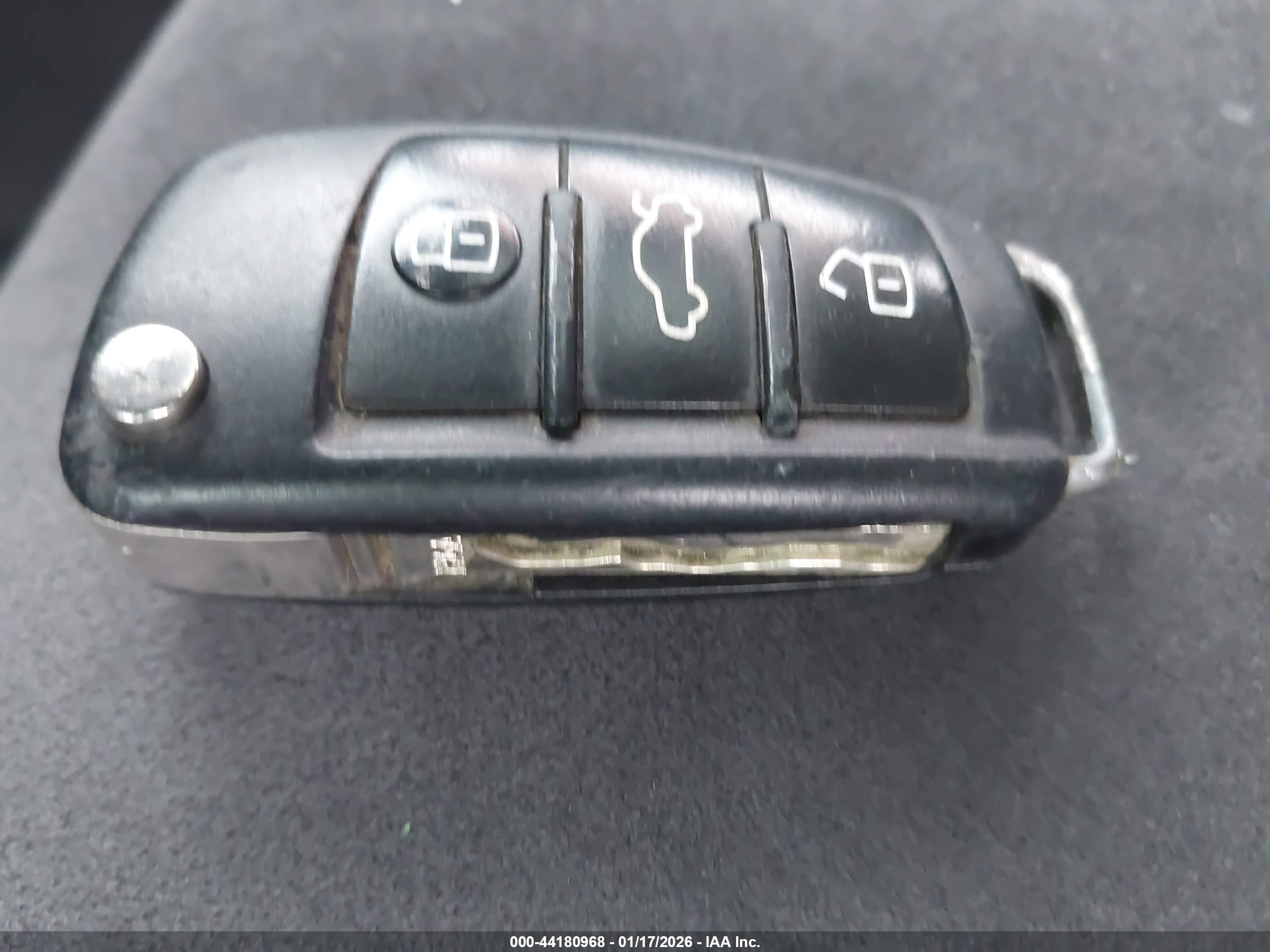 AUDI S4 image 11