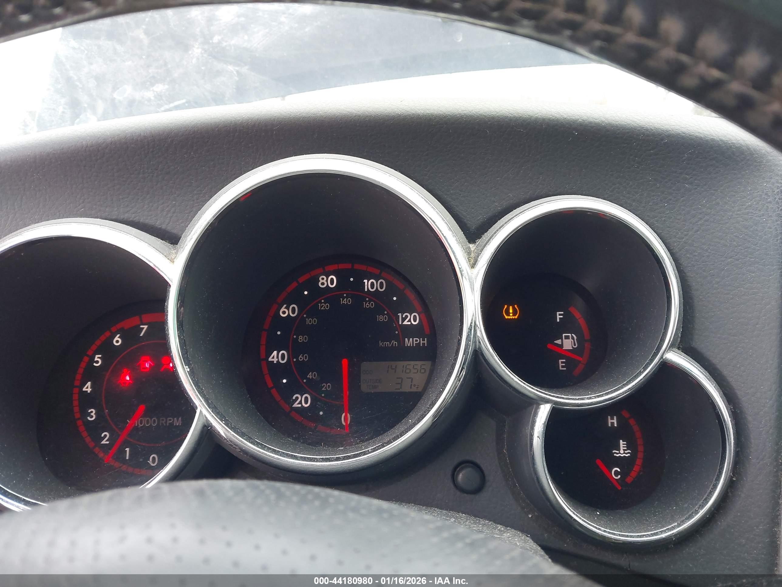 TOYOTA MATRIX image 7
