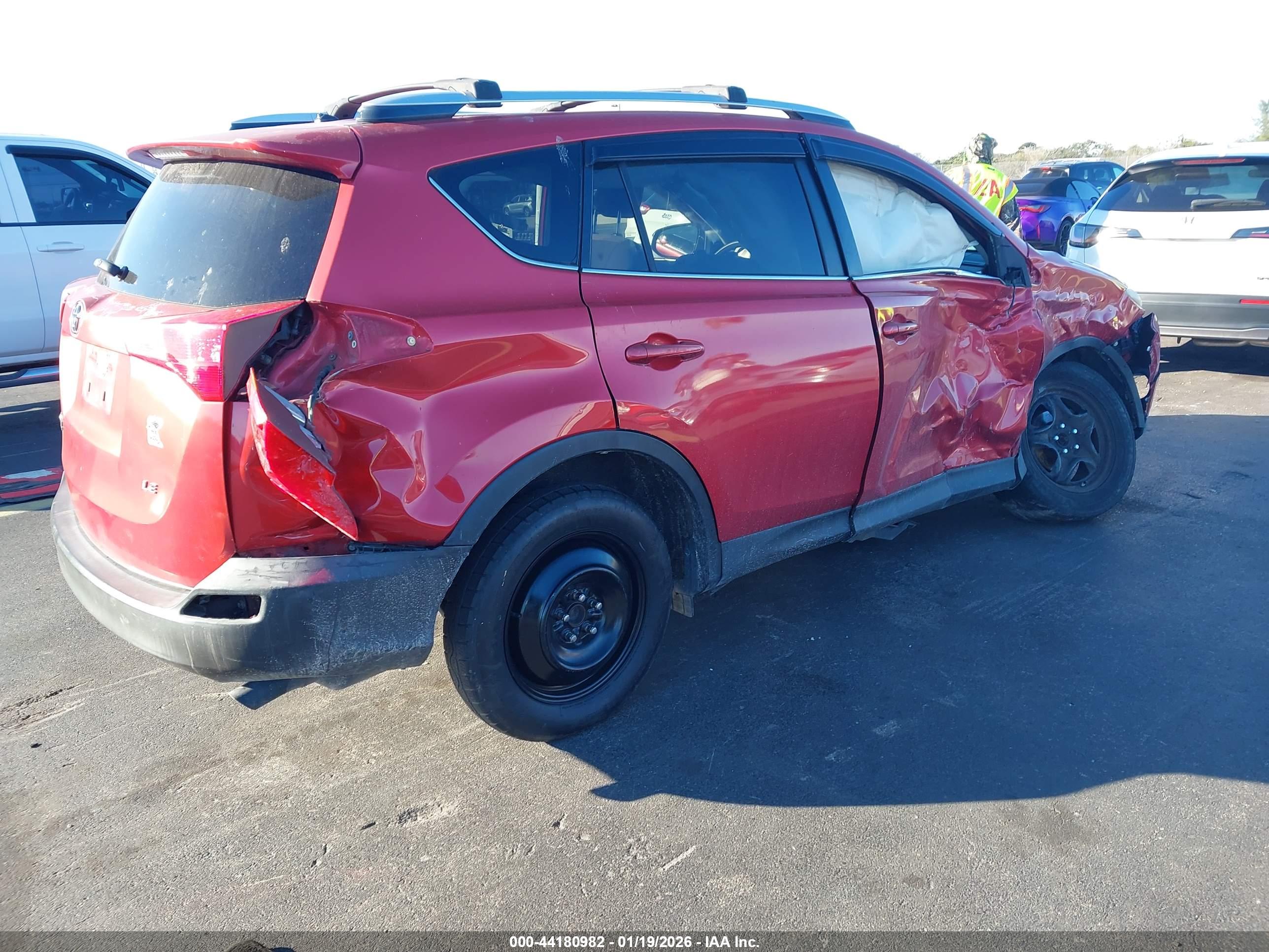 TOYOTA RAV4 image 4
