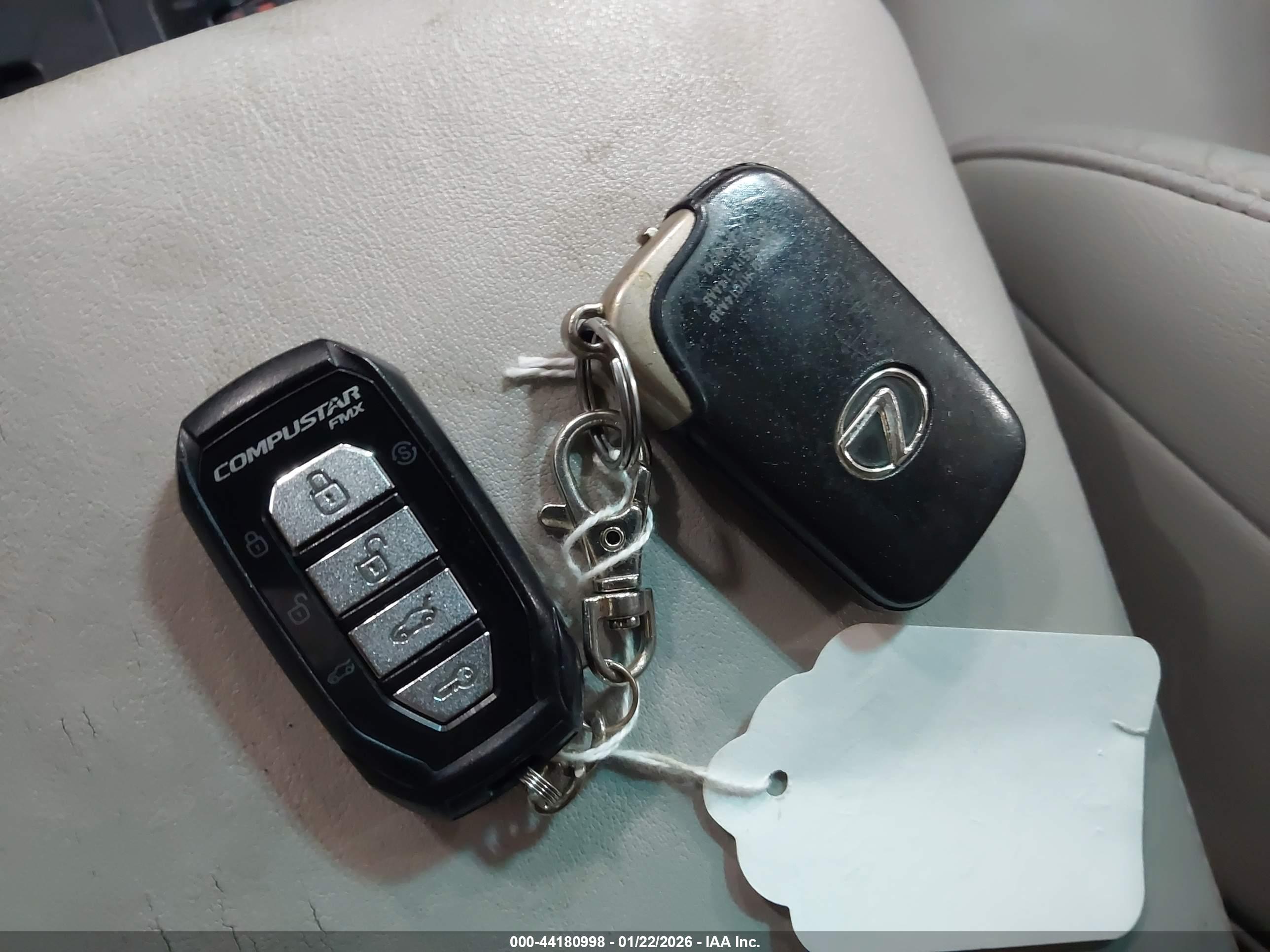 LEXUS RX image 11