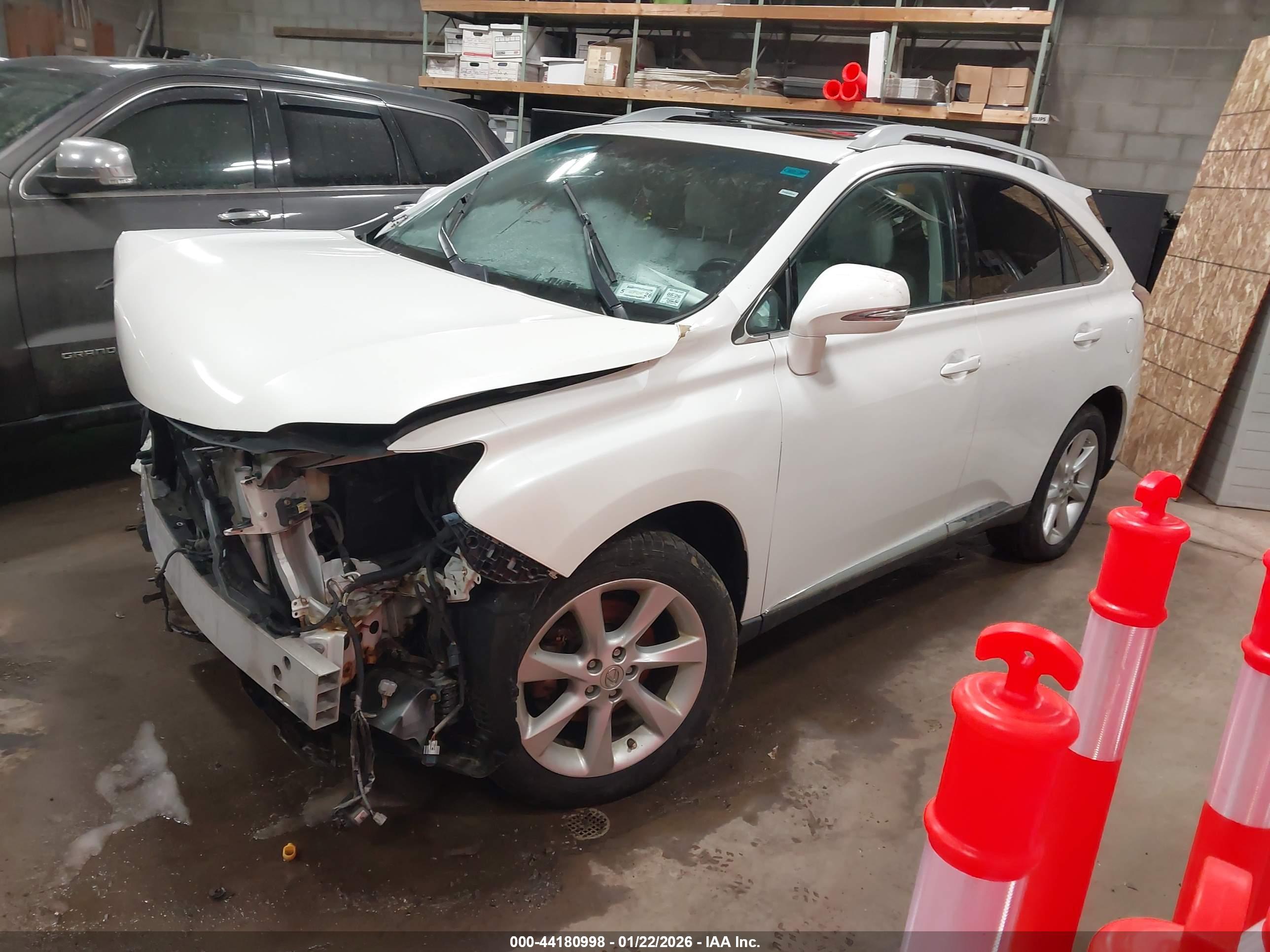 LEXUS RX image 2