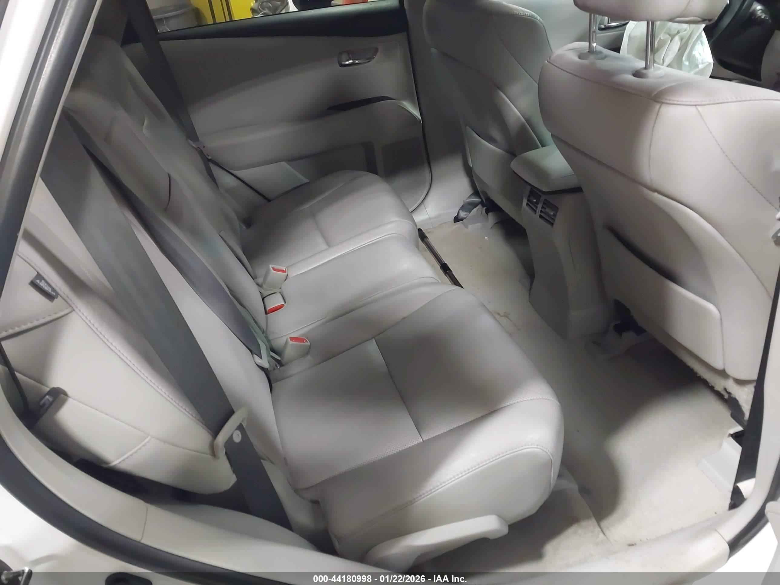 LEXUS RX image 8