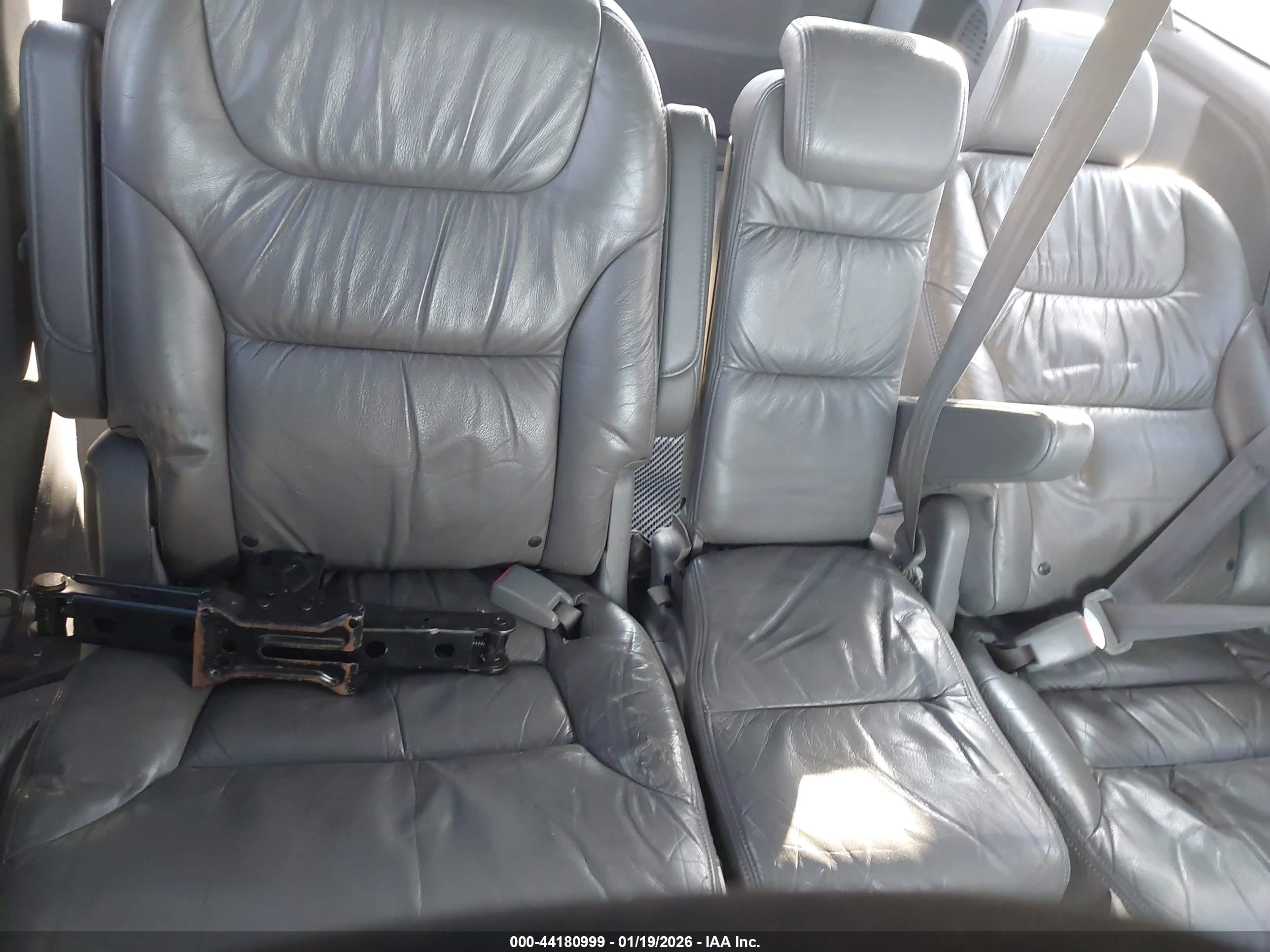 HONDA ODYSSEY image 8