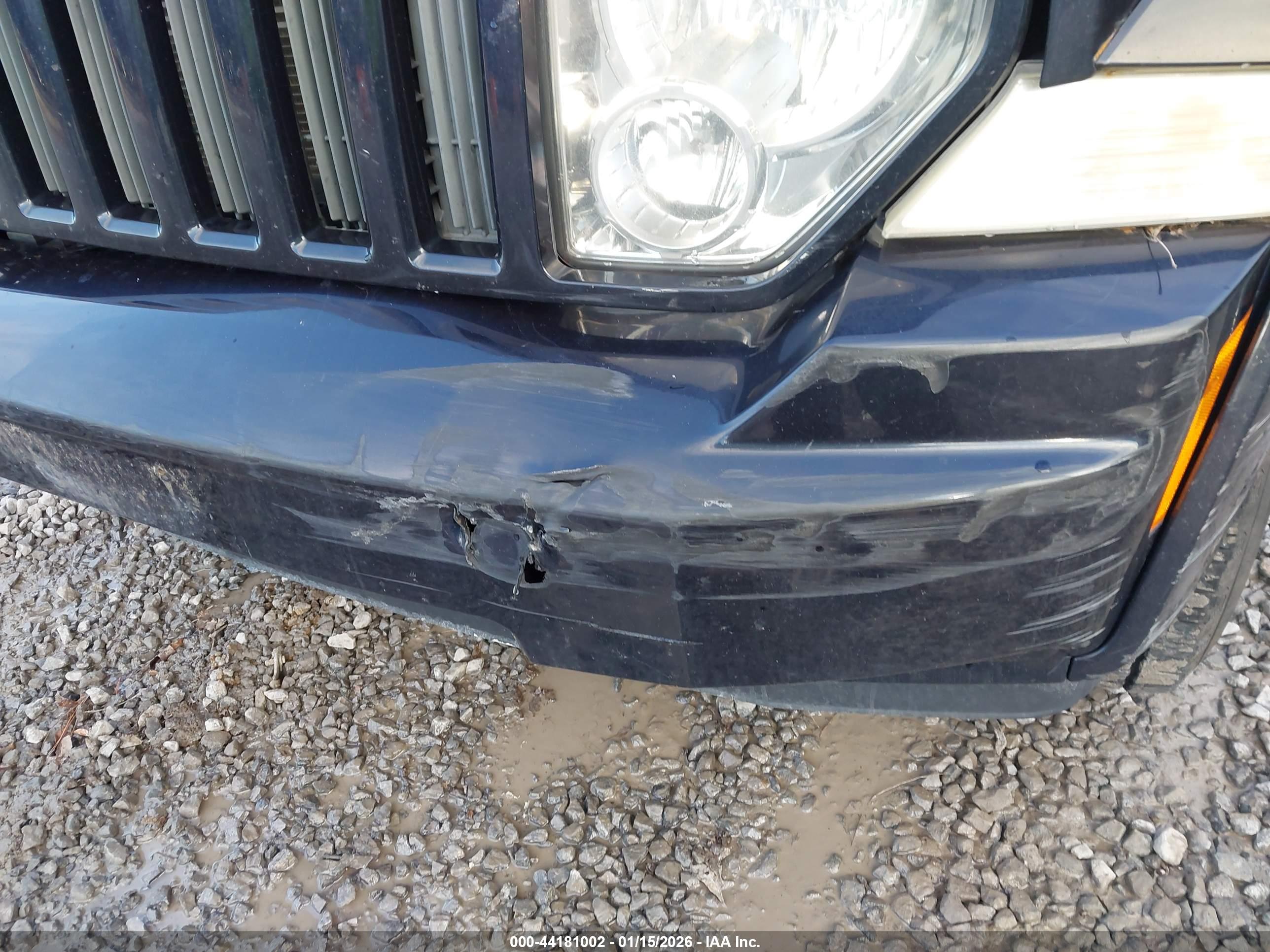 JEEP LIBERTY image 6