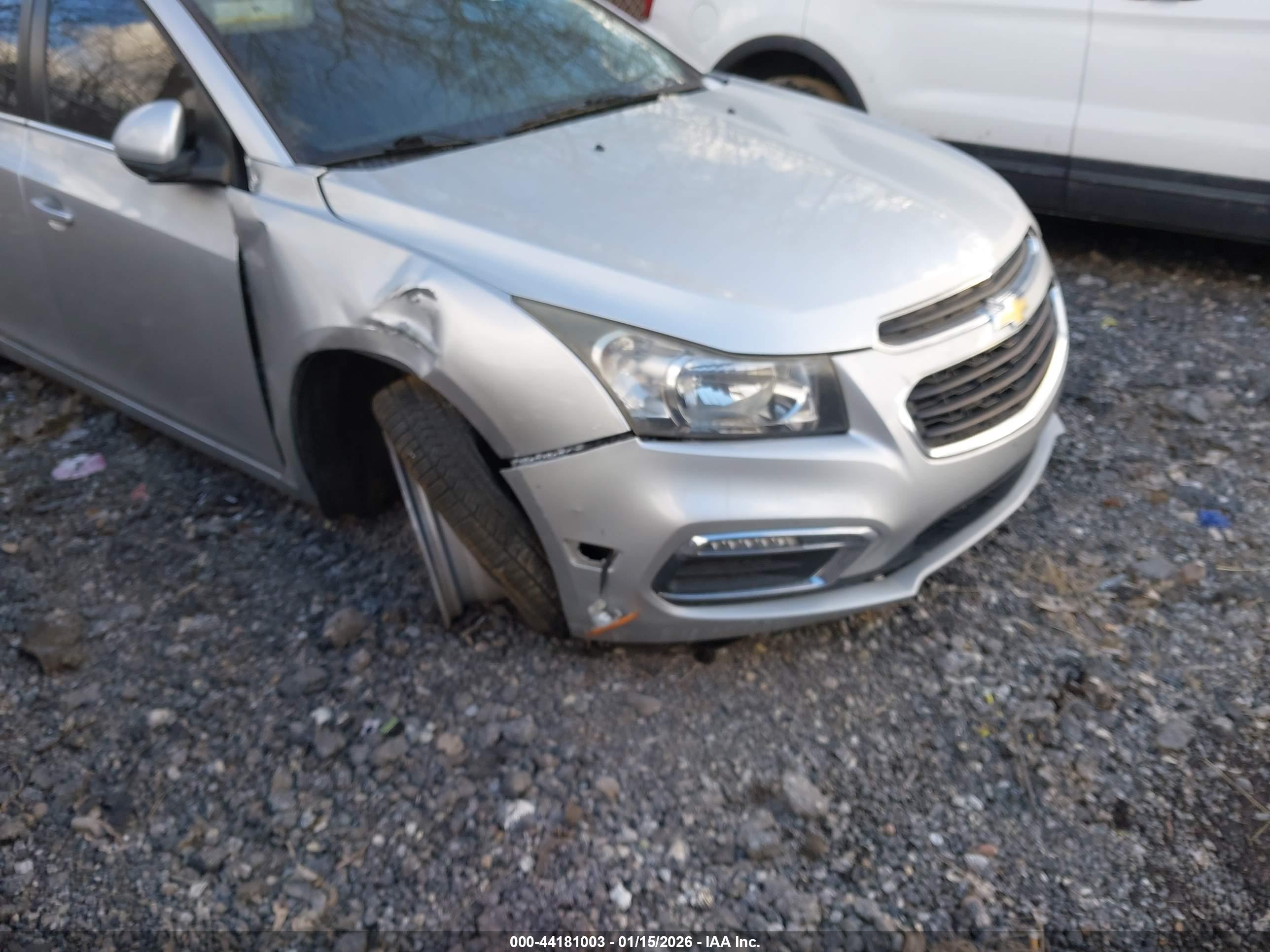 CHEVROLET CRUZE image 6