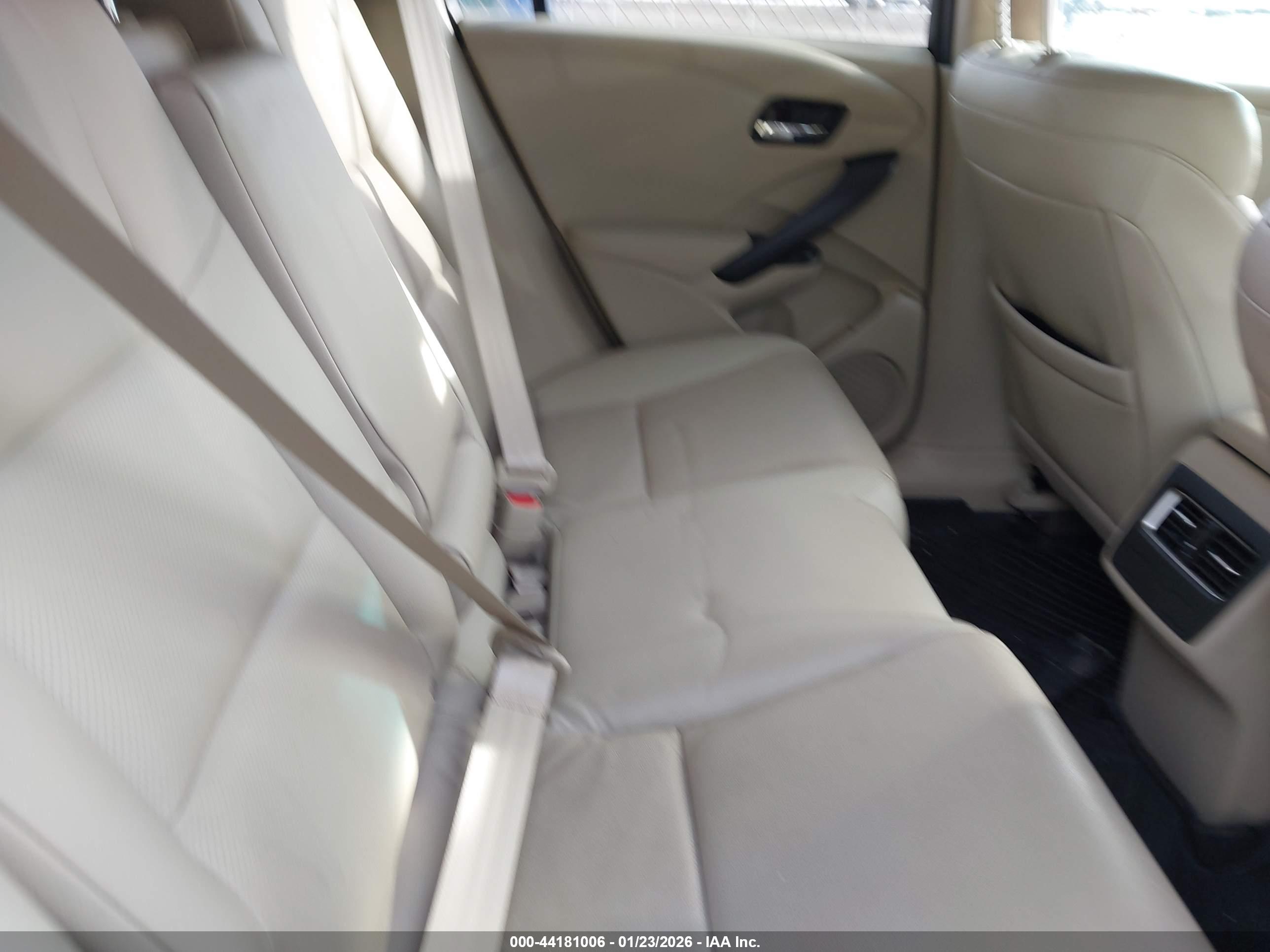 ACURA RDX image 8