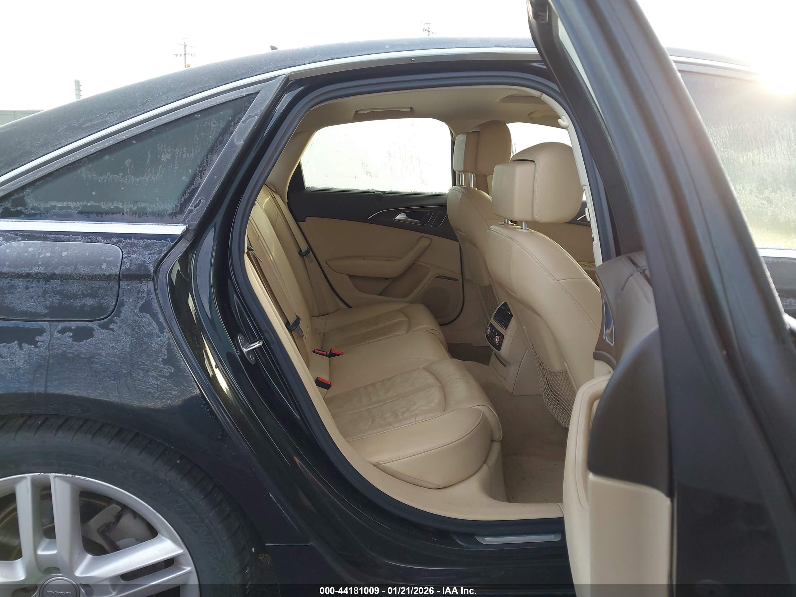 AUDI A6 image 8