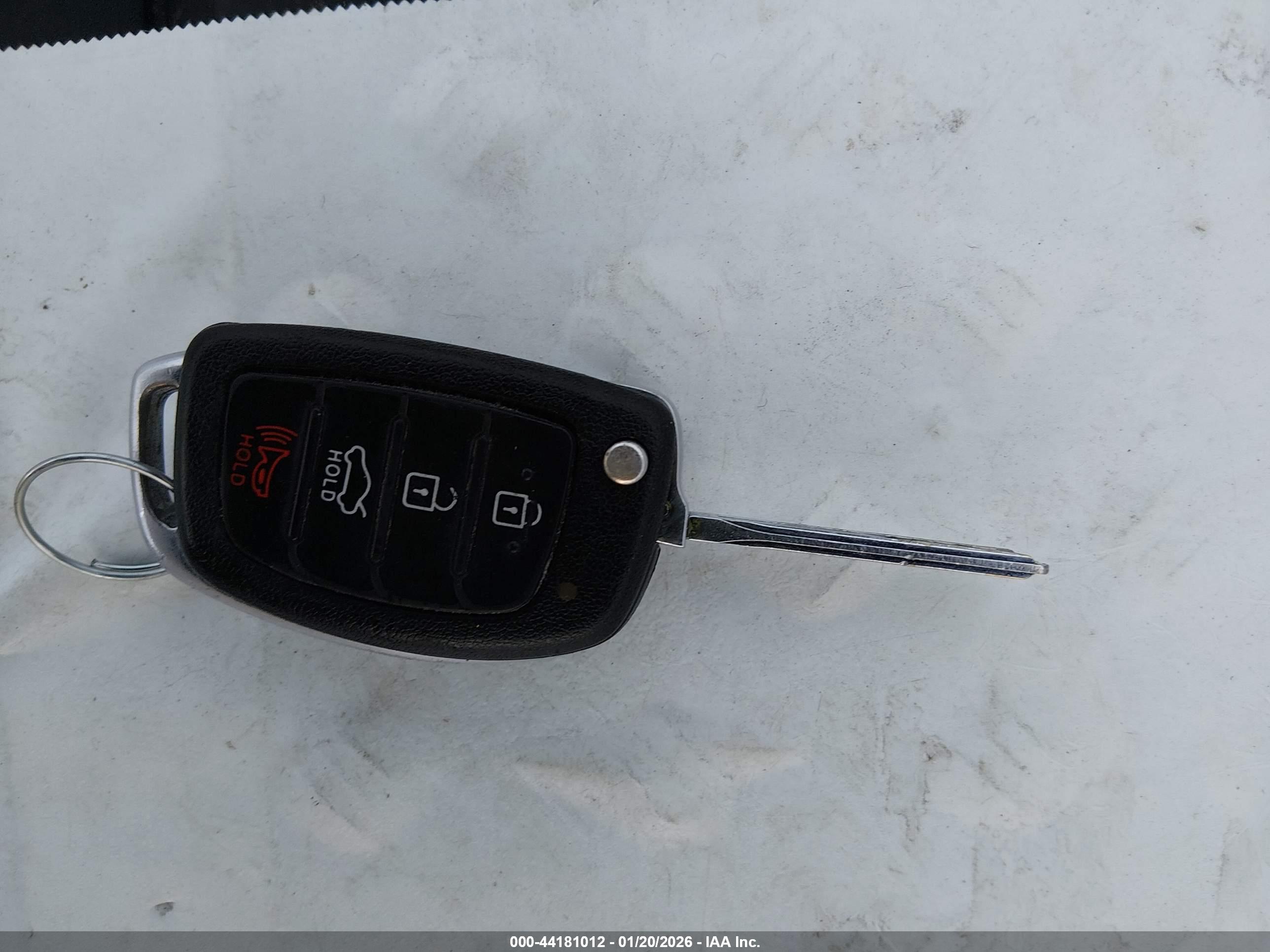 HYUNDAI SONATA image 11