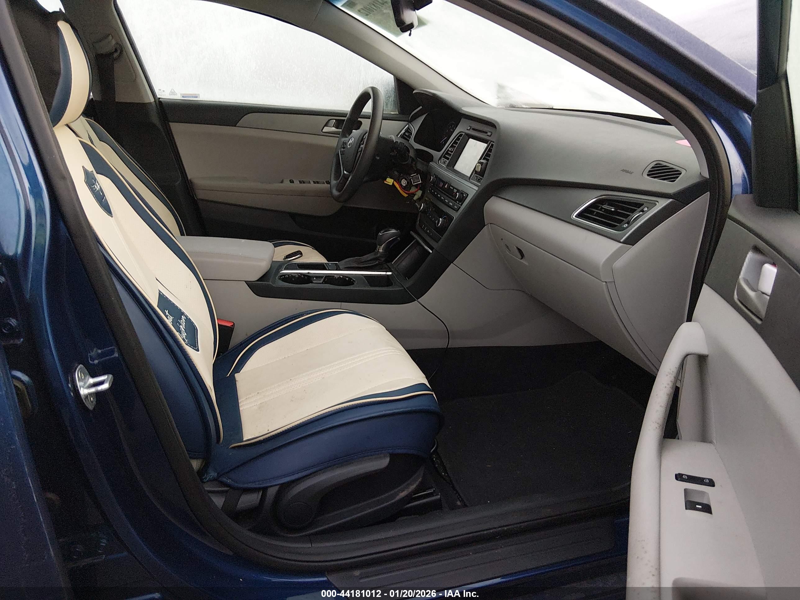 HYUNDAI SONATA image 5
