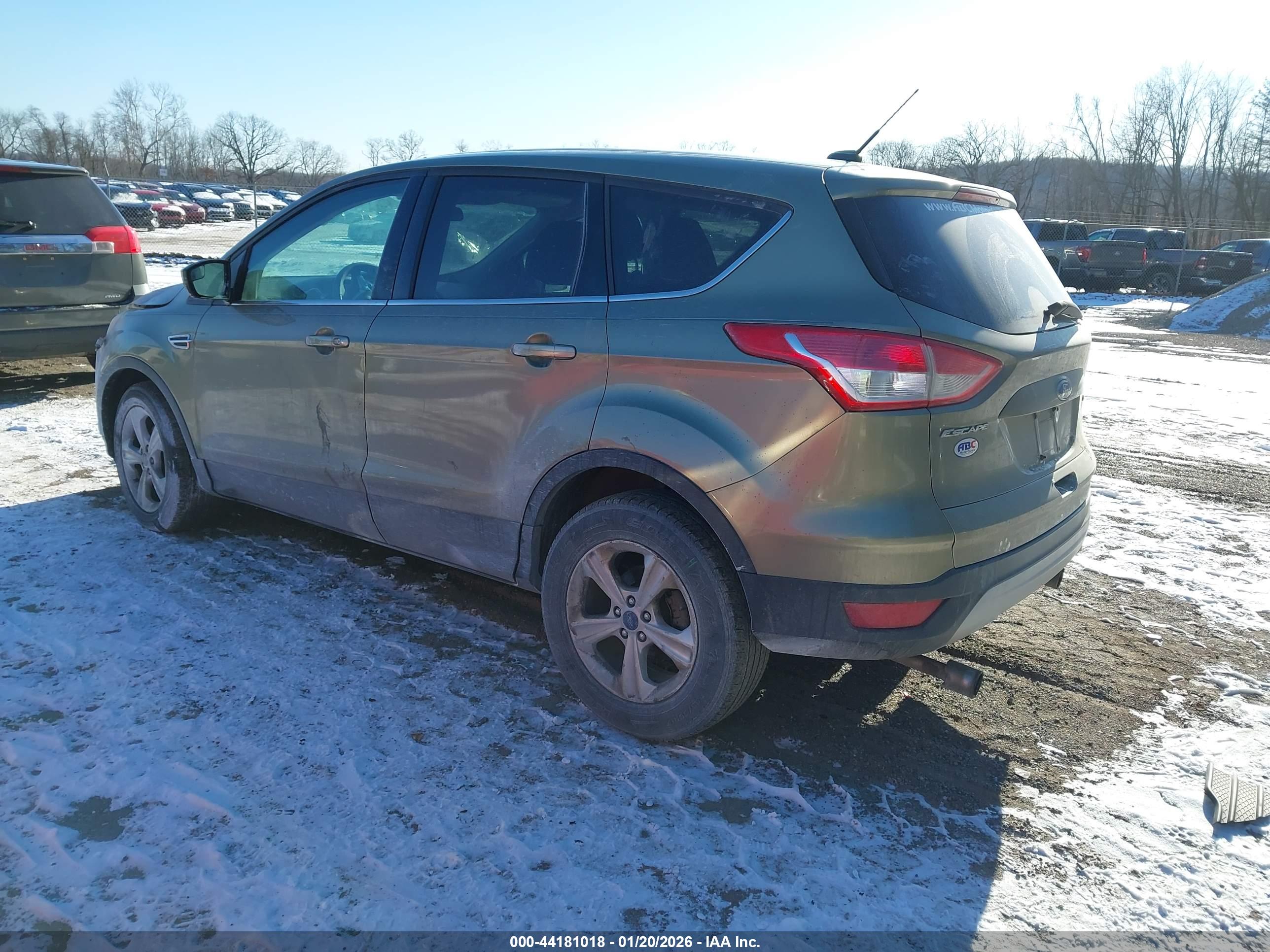 FORD ESCAPE image 3
